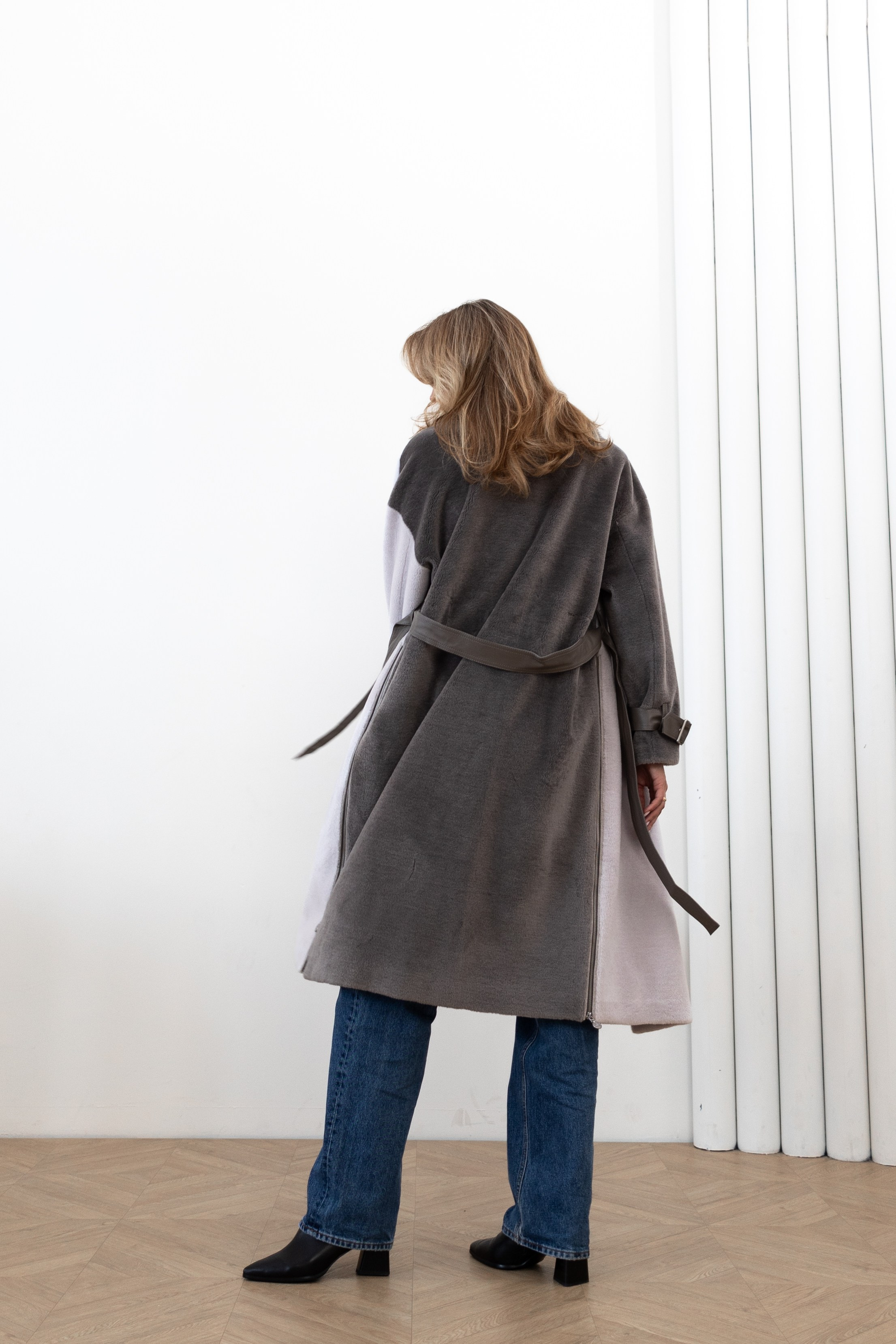 MY BEVERLY COAT — каталог. Фотограф для брендов в Санкт-Петербурге — Анита Вернер