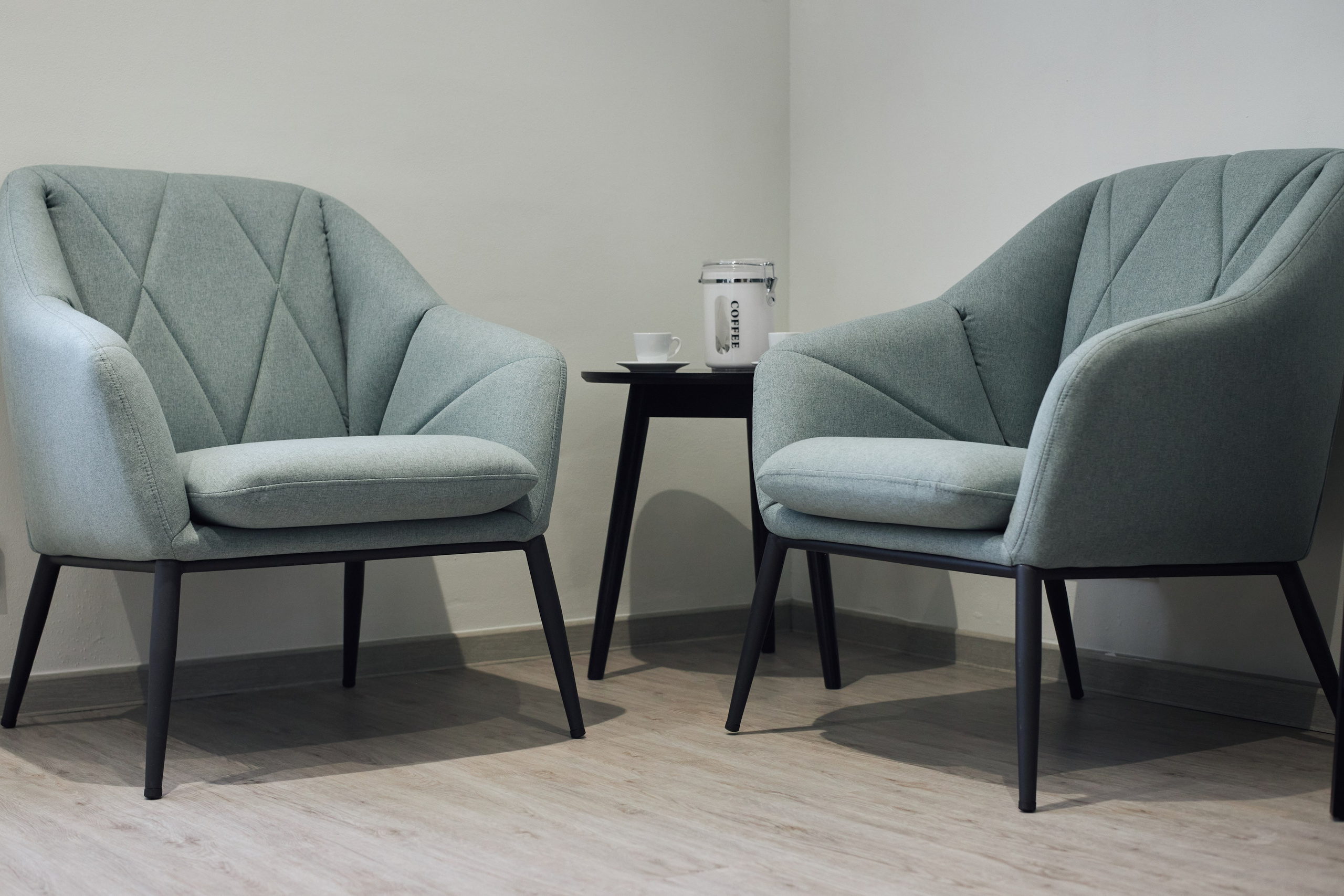 Floor. Коммерческий фотограф в Праге Кисель Екатерина