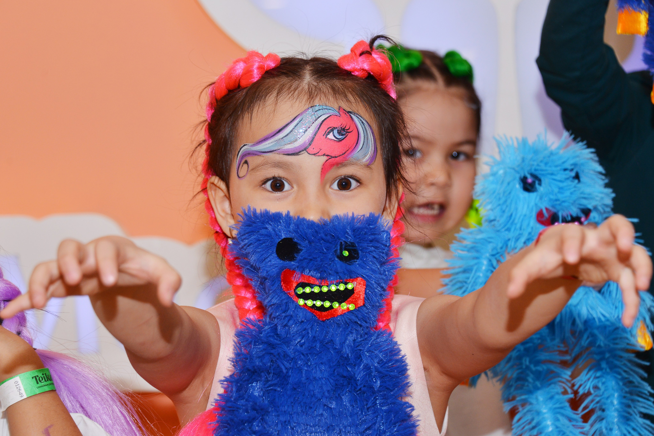 Дети-6 (Айлин-8 лет). Фотосъёмка. Фотограф Сергей Авдеев-семейный и детский фотограф в Алматы