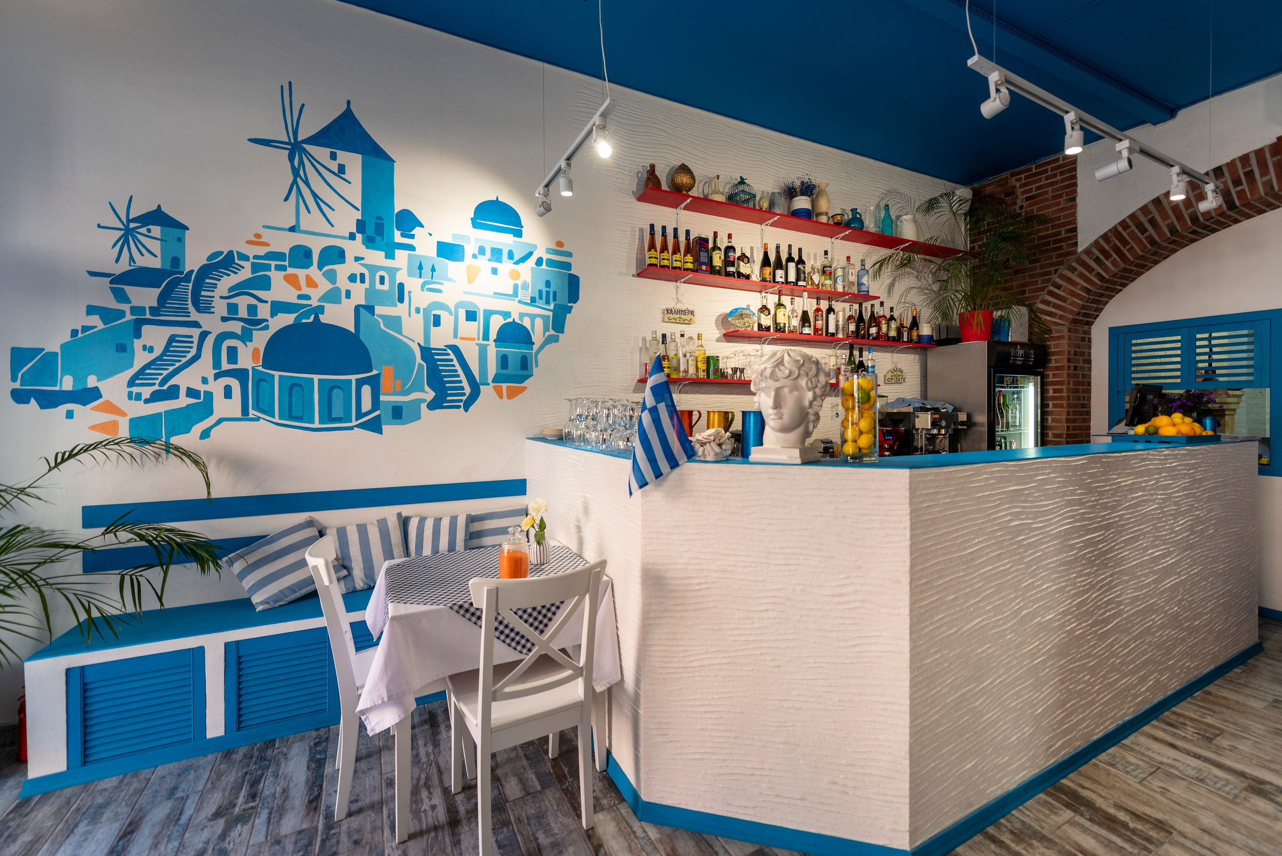 Греческая Таверна Йоргос. Интерьерный и репортажный фотограф в Краснодаре Дмитрий Вальков