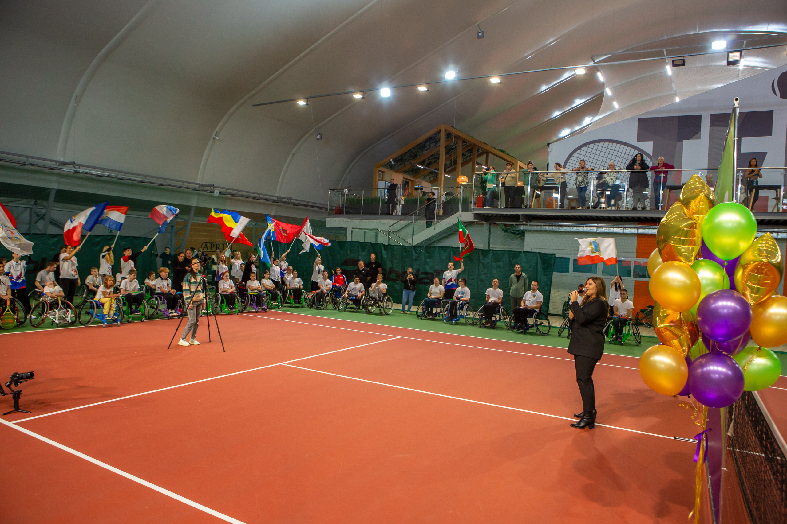Турнир по теннису на колясках. Репортажный, семейный, свадебный, портретный фотограф