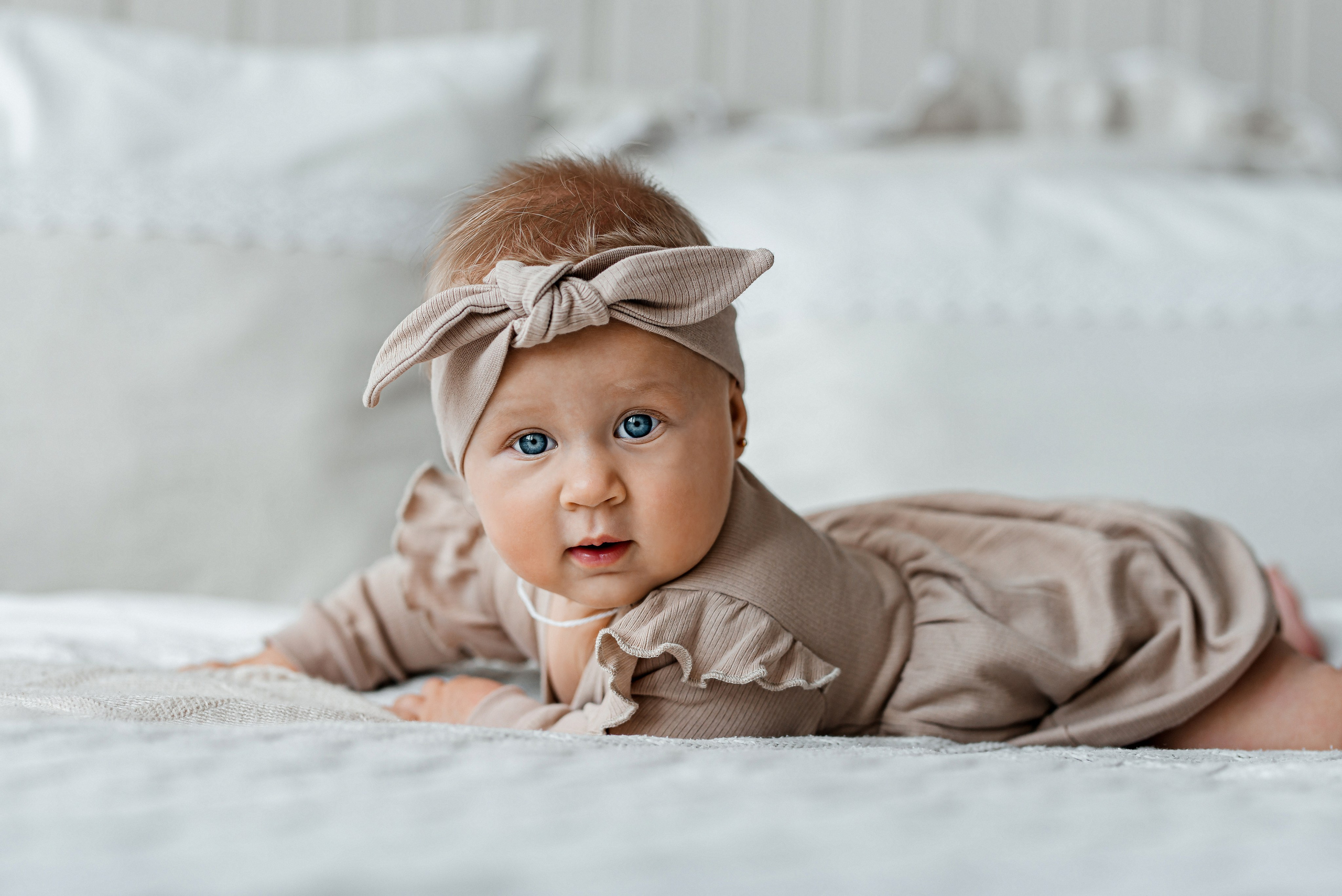 Лера, Арсений, Аврора. Фотограф Таинств Крещения и Венчания в г. Курске