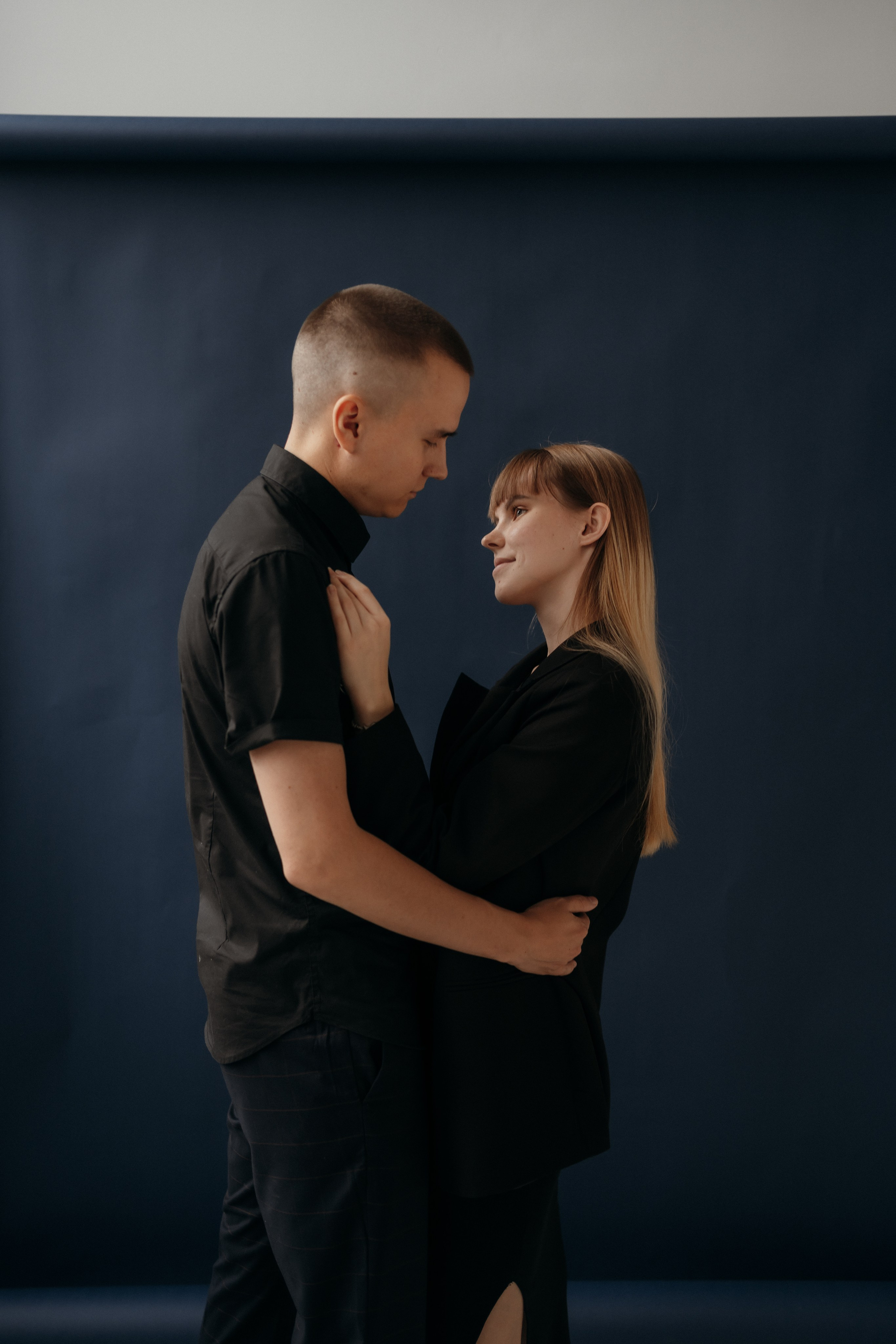 Парная фотосессия в студии в Архангельске. Портретный и свадебный фотограф в Архангельске Елизавета Стрекаловская