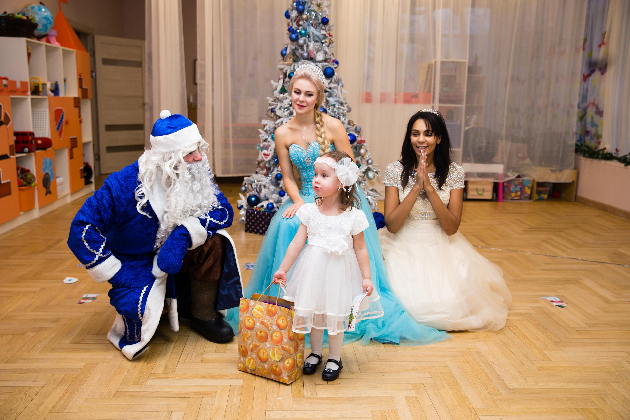 Новогодний праздник в детском саду. Фотограф в Санкт-Петербурге Закута Ольга