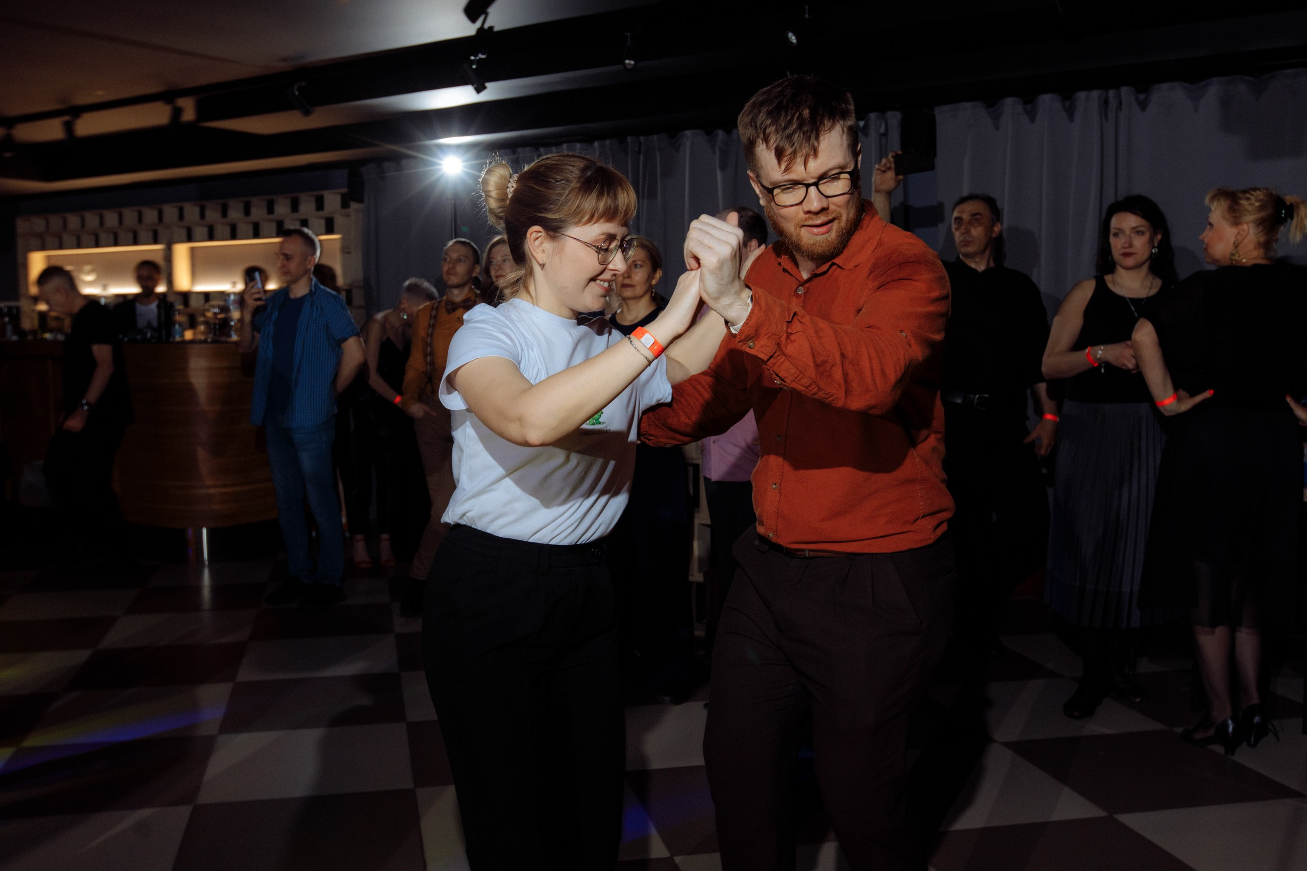 ISALSА. Вечеринка в школе танцев. Свадебный фотограф в Ярославле Анастасия Архипова