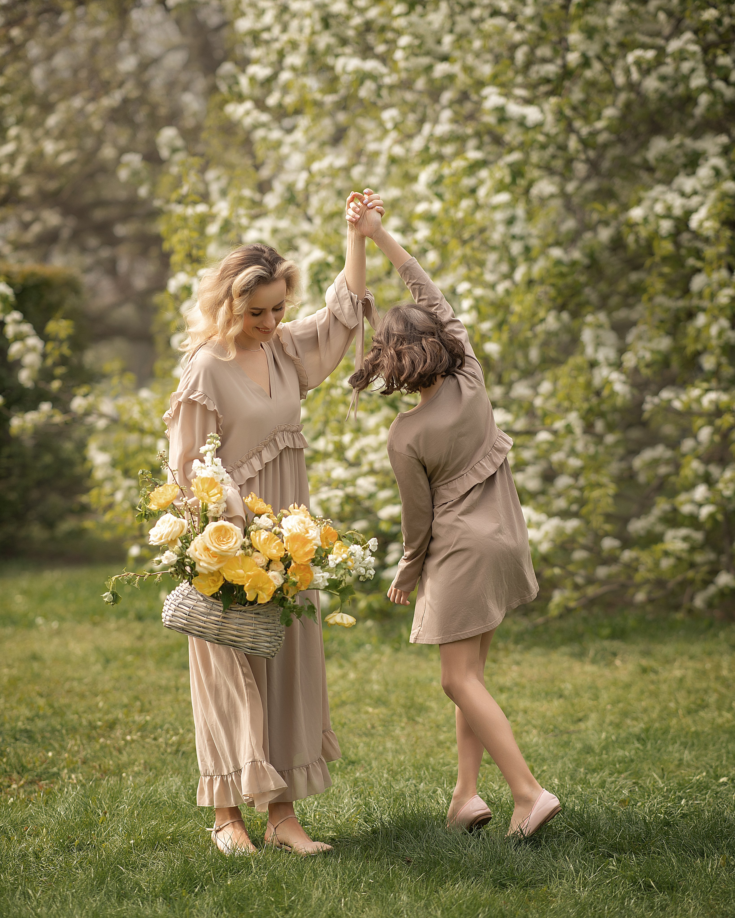 Фотосессия мамы с дочкой. Женский фотограф в Москве Богдашкина Динара
