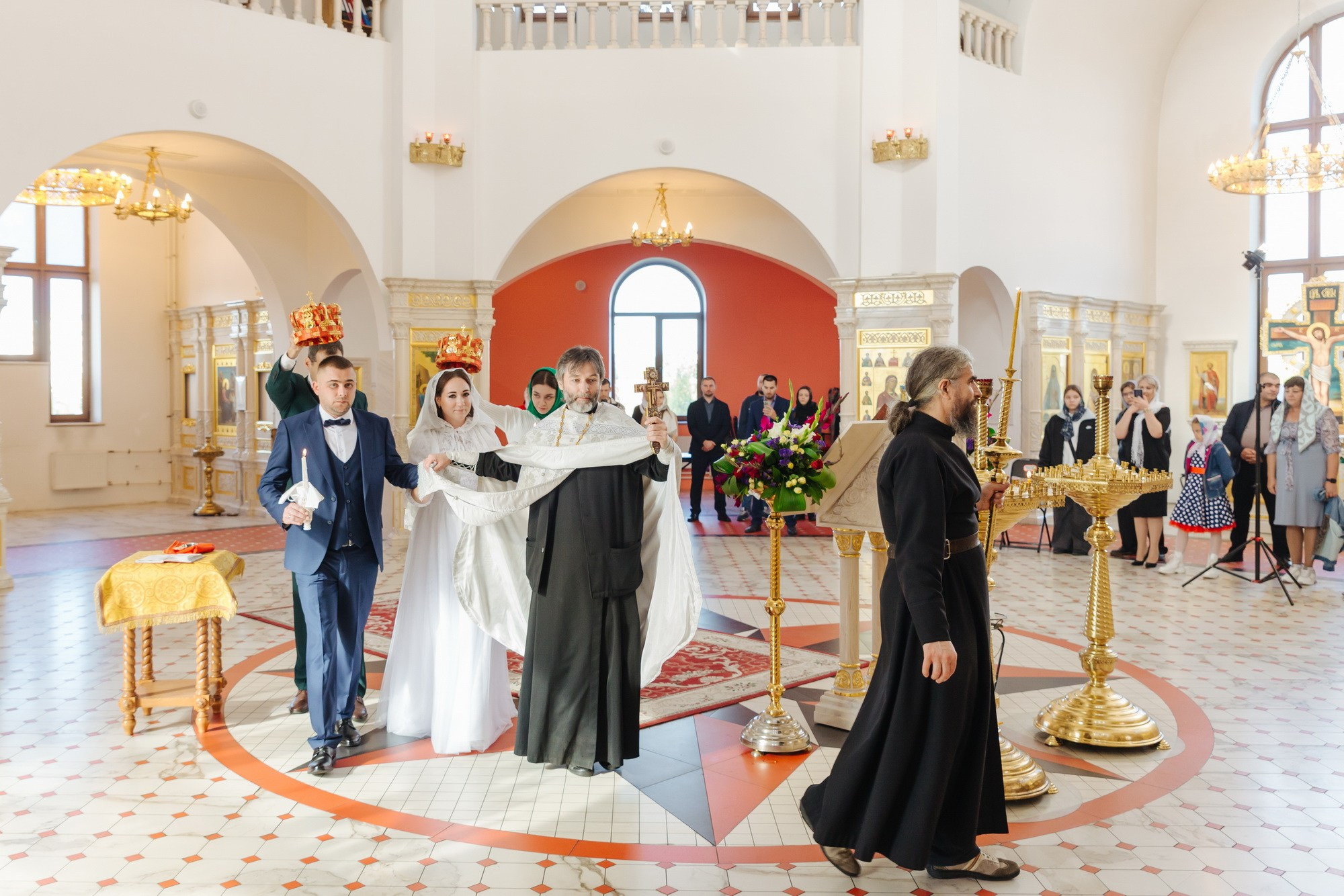 Венчание, церковь Преображения Господня в Лигово. Фотограф крещение венчание в Петербурге! Помогает подобрать храм и посоветовал душевного батюшку в СПб