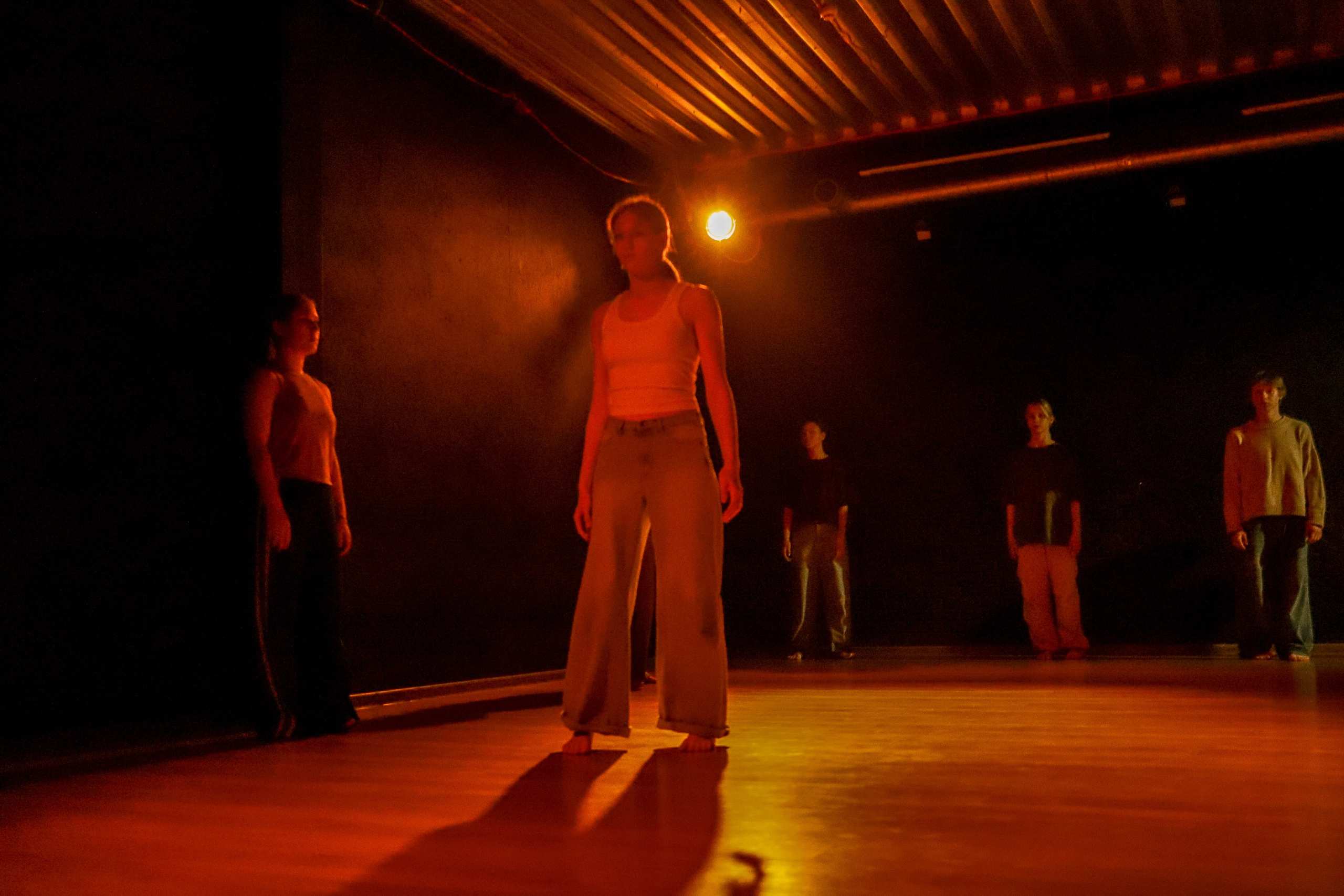 Современный показ Подземка. Небесные ласточки. Фотограф Юлия Мальцева