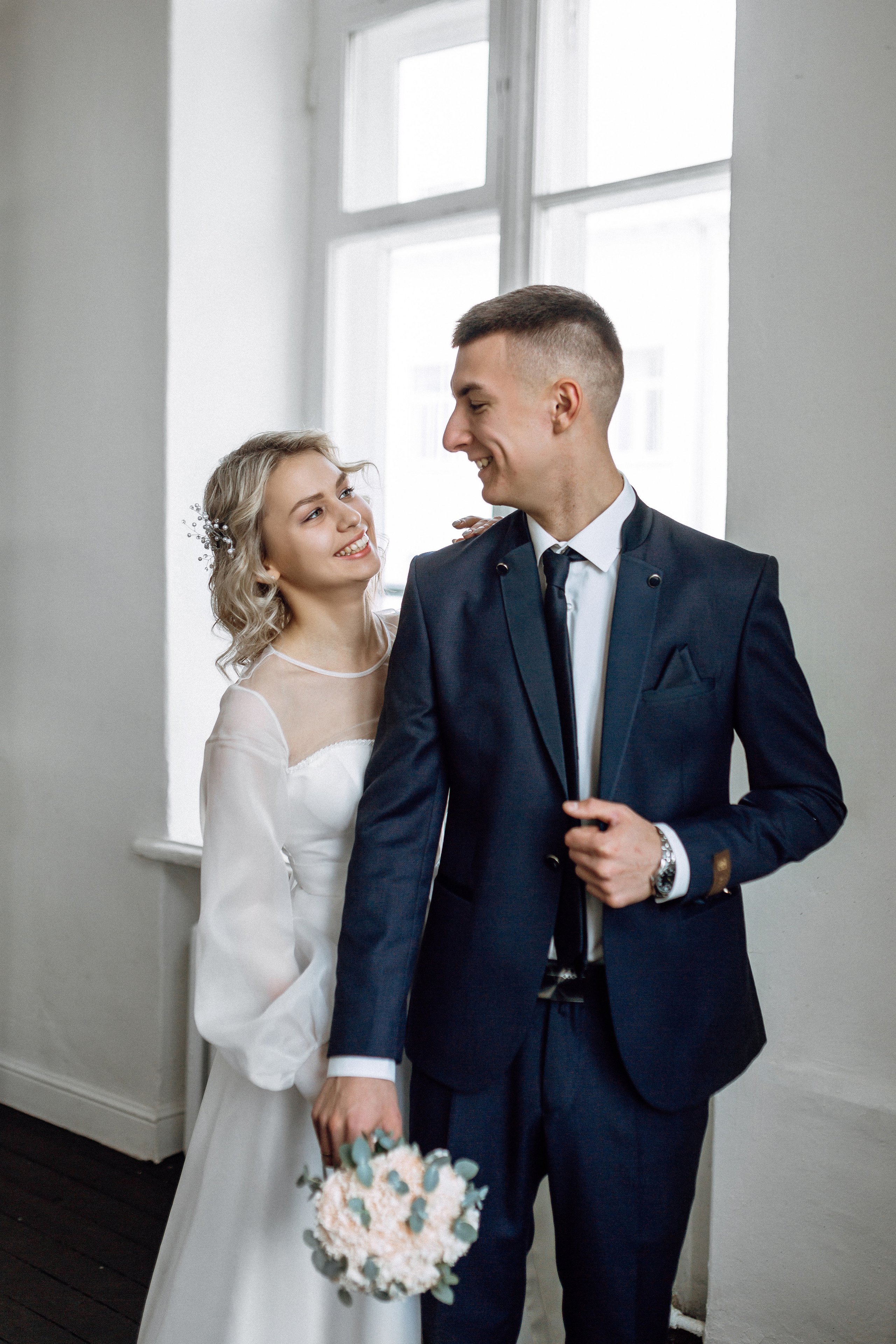 Вадим и Карина 16.12.2022. Фотограф в Смоленске Ольга Давыдова