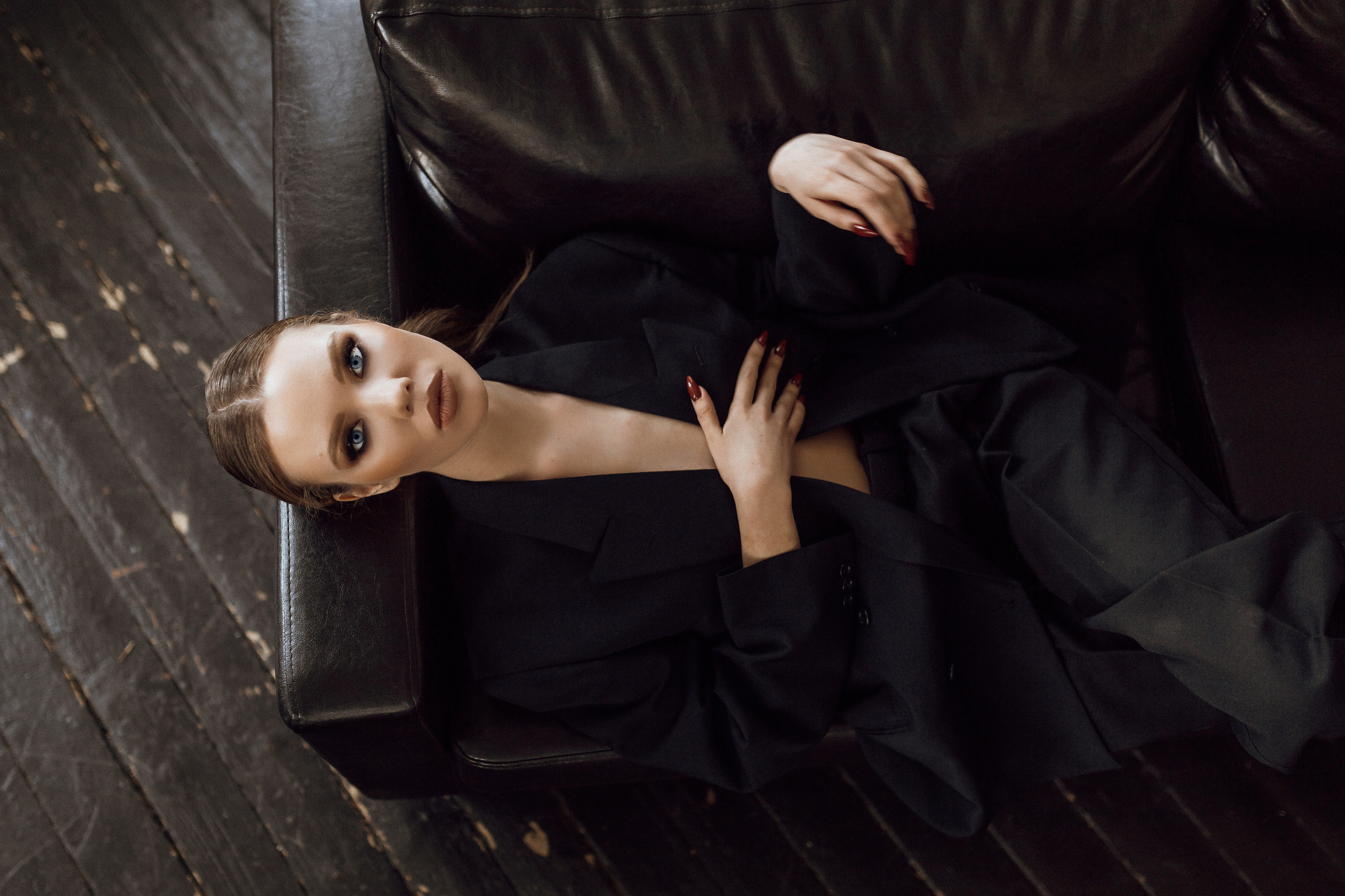 Фотосессия для Лены студия Red Room. Фотограф в Смоленске Ольга Давыдова