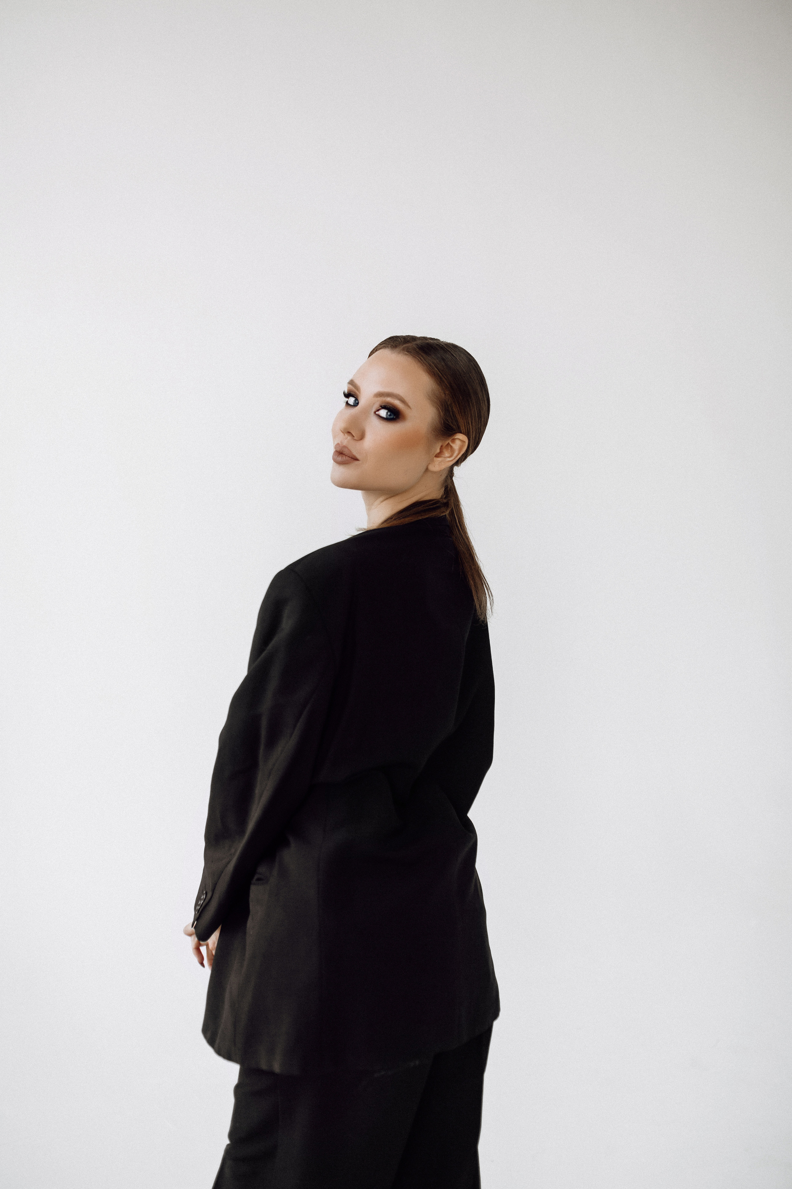 Фотосессия для Лены студия Red Room. Фотограф в Смоленске Ольга Давыдова