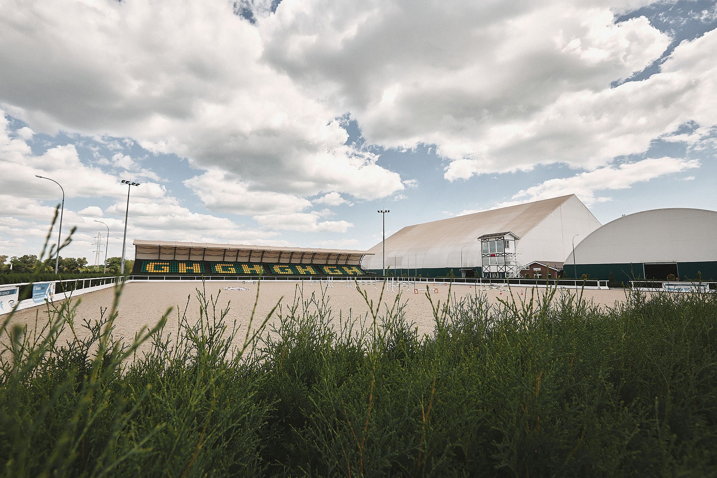 Анонс со свадьбы Андрея и Ламзиры. Свадебный и семейный фотограф Владимир Карамышев