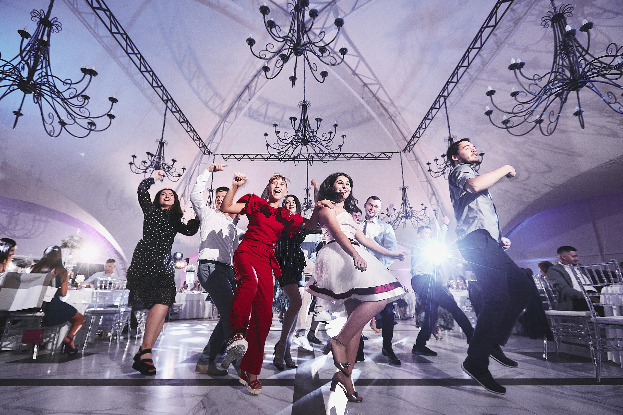 Анонс со свадьбы Андрея и Ламзиры. Свадебный и семейный фотограф Владимир Карамышев