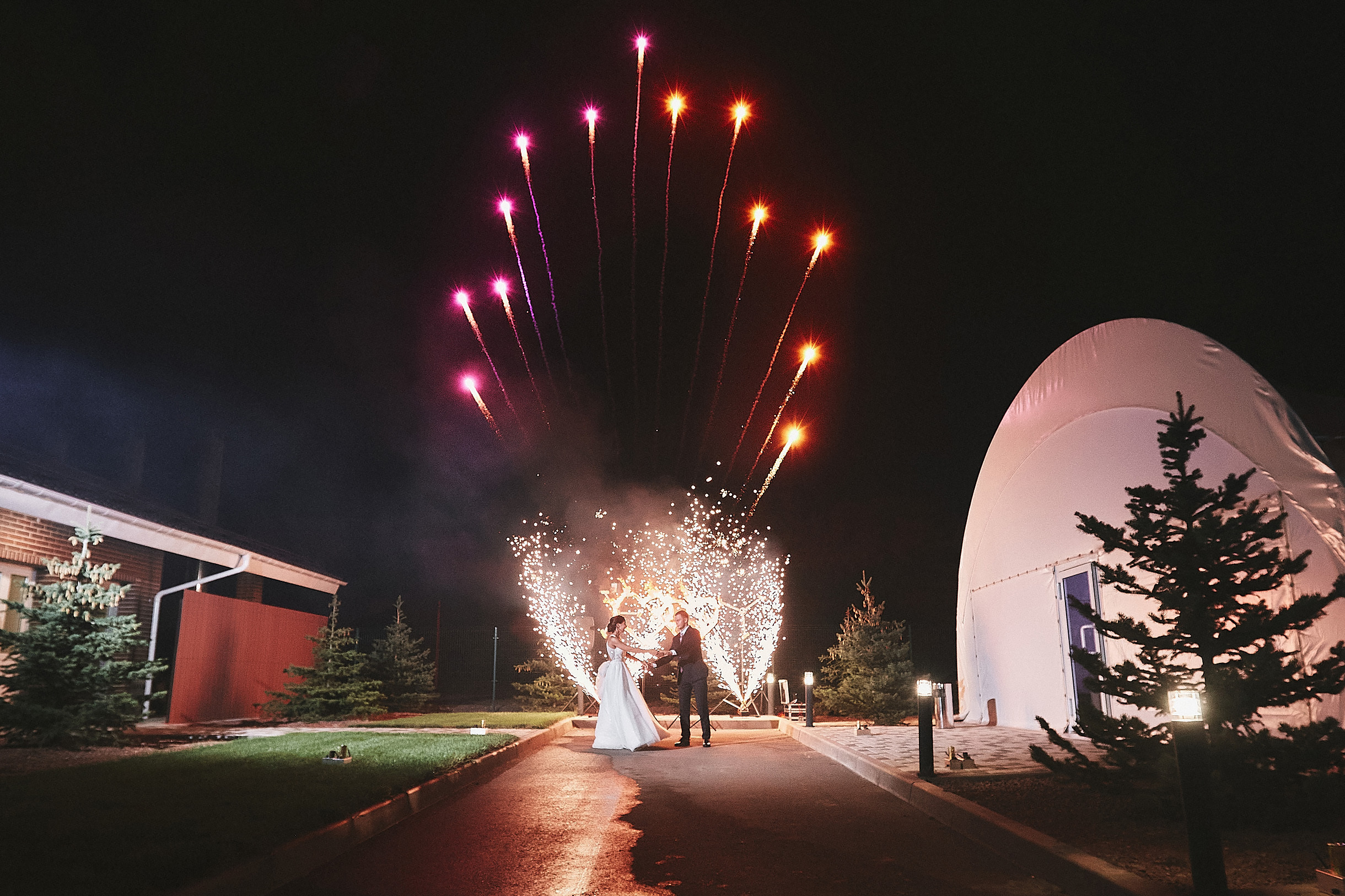 Анонс со свадьбы Андрея и Ламзиры. Свадебный и семейный фотограф Владимир Карамышев