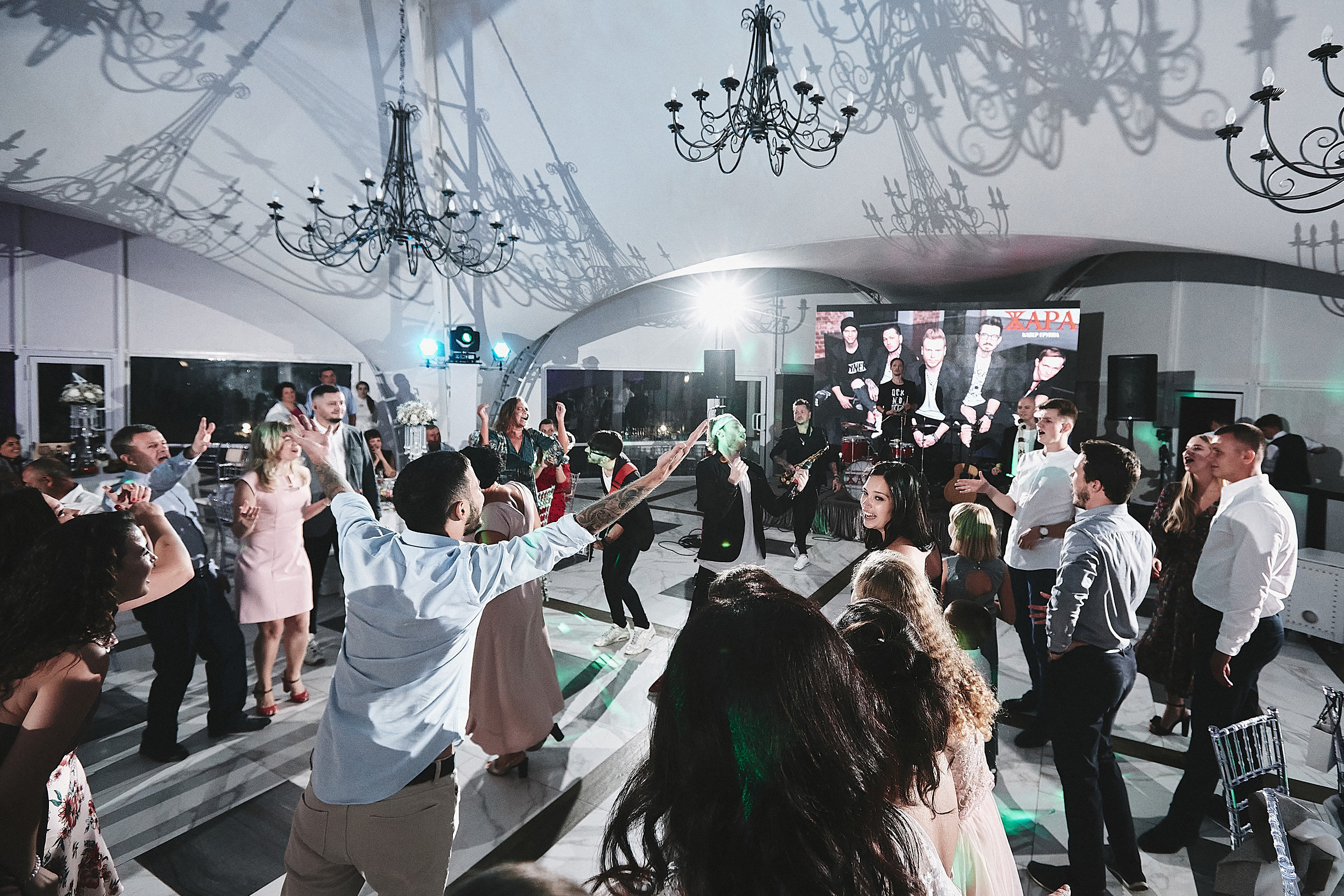 Анонс со свадьбы Андрея и Ламзиры. Свадебный и семейный фотограф Владимир Карамышев