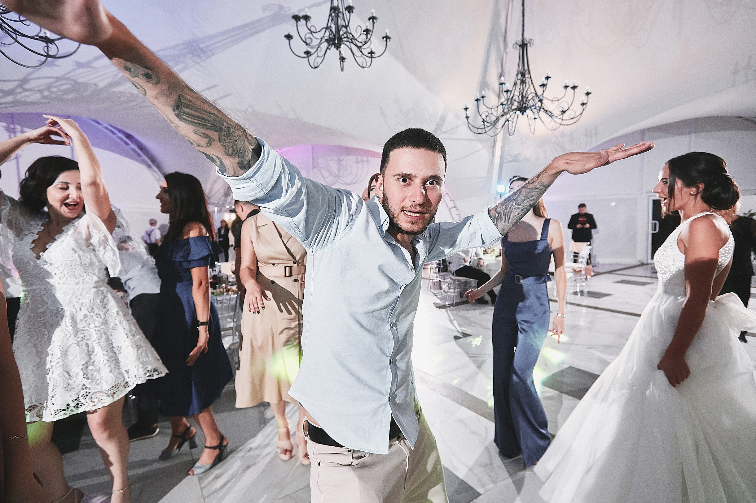 Анонс со свадьбы Андрея и Ламзиры. Свадебный и семейный фотограф Владимир Карамышев