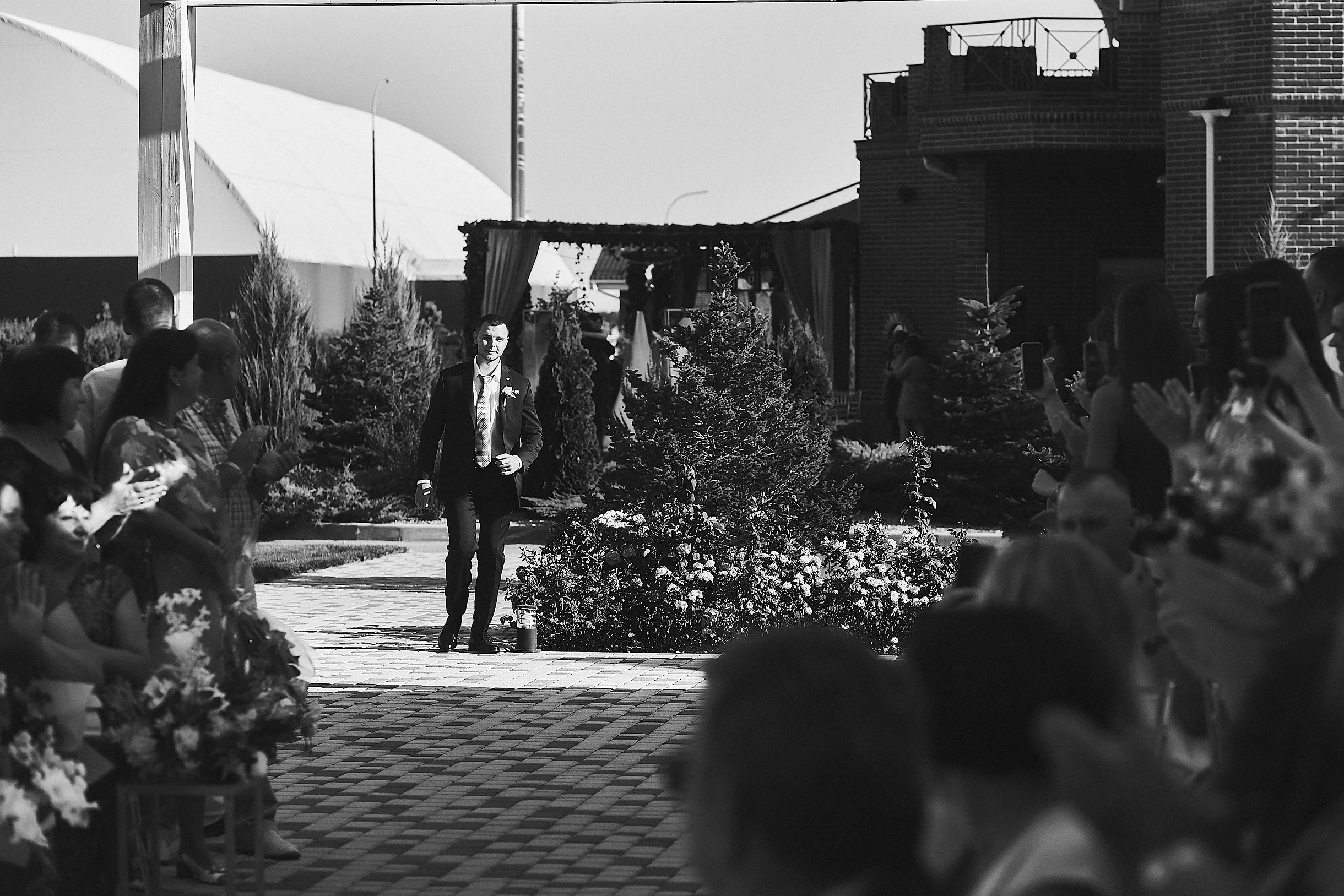 Анонс со свадьбы Андрея и Ламзиры. Свадебный и семейный фотограф Владимир Карамышев