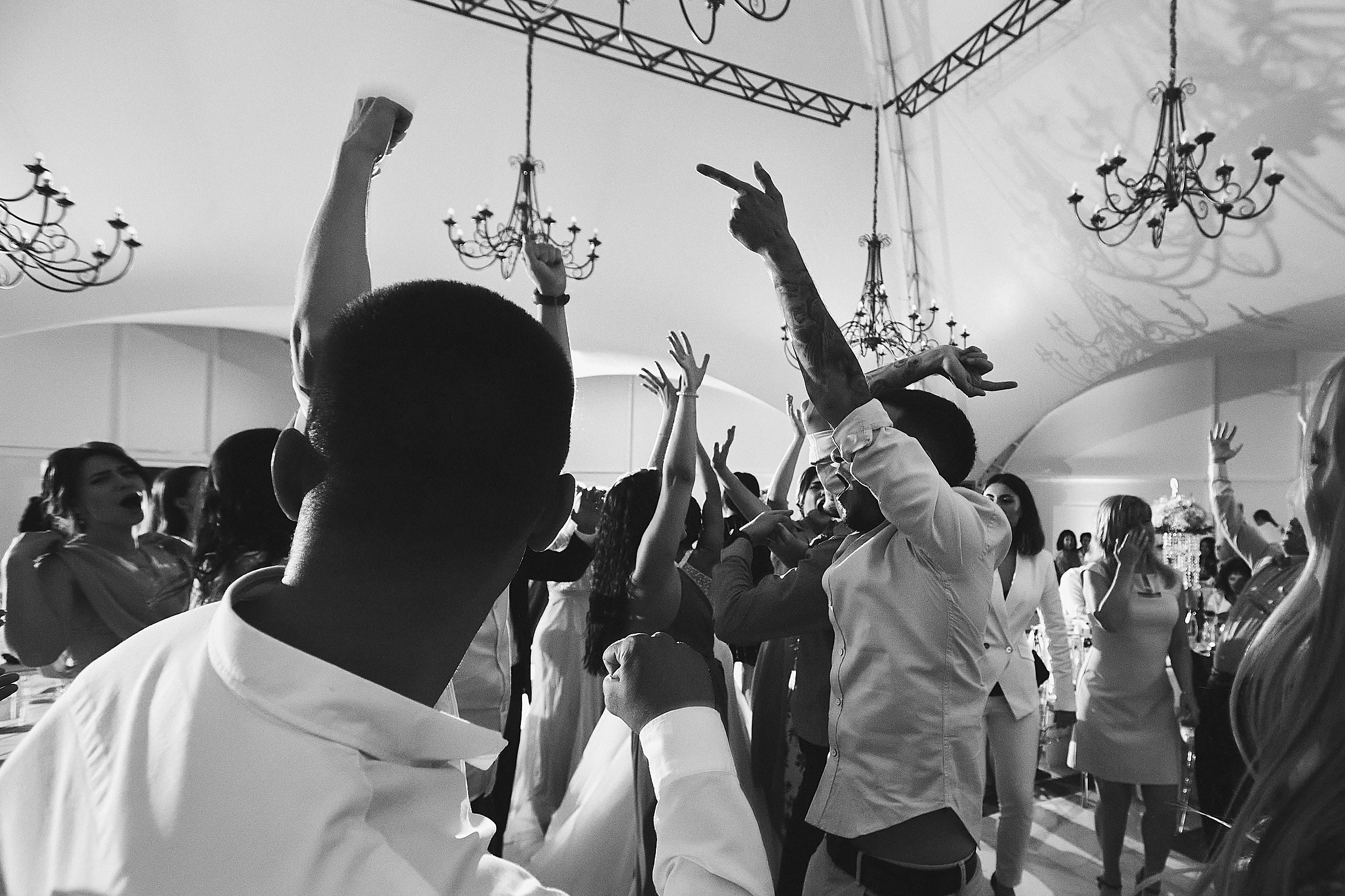 Анонс со свадьбы Андрея и Ламзиры. Свадебный и семейный фотограф Владимир Карамышев