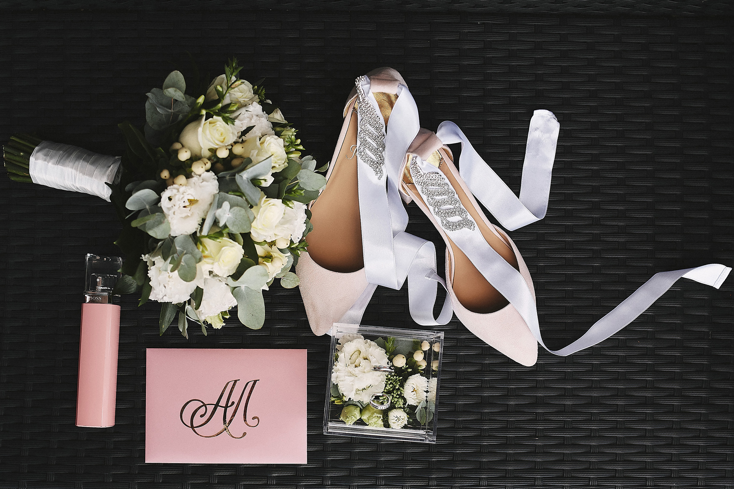 Анонс со свадьбы Андрея и Ламзиры. Свадебный и семейный фотограф Владимир Карамышев