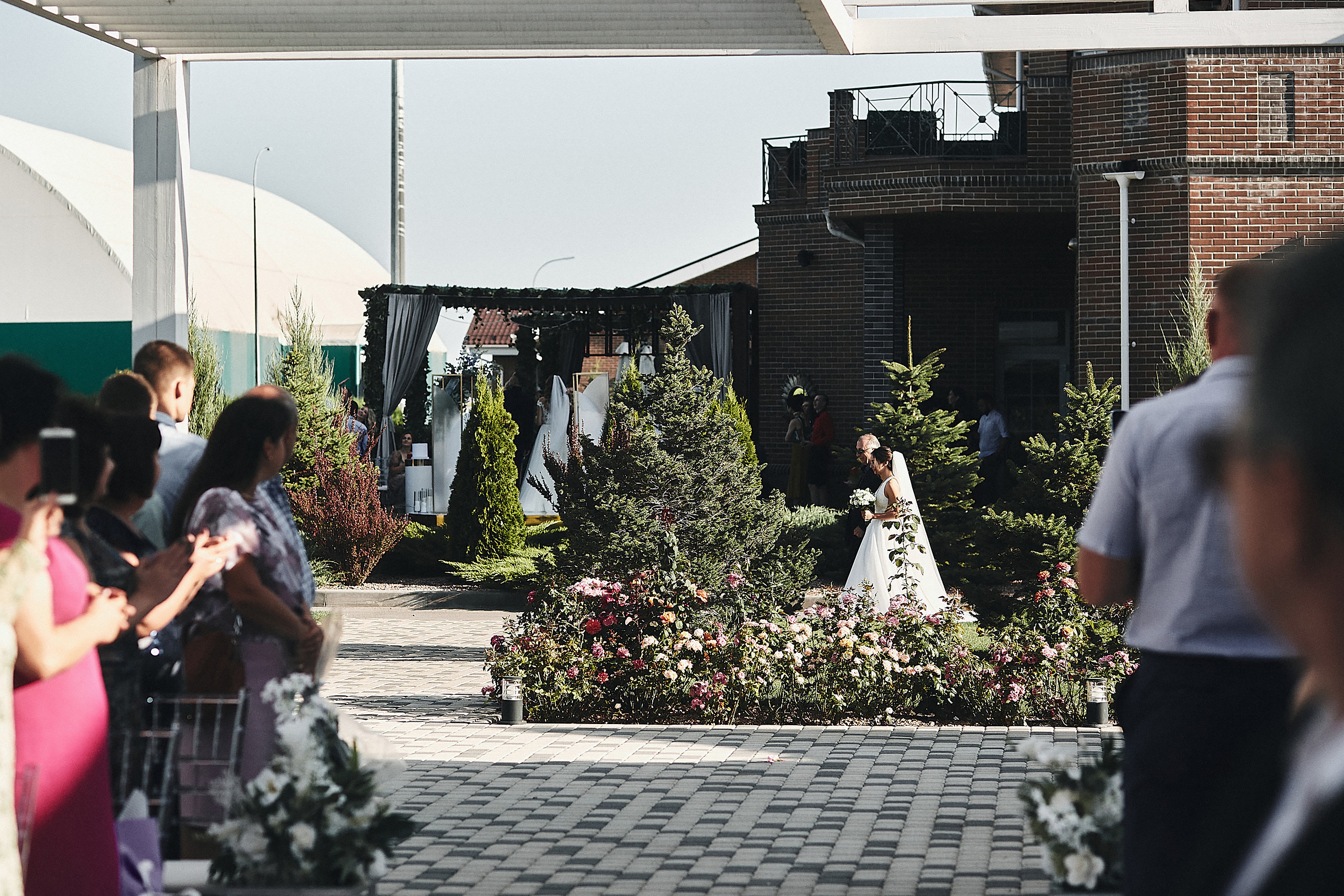 Анонс со свадьбы Андрея и Ламзиры. Свадебный и семейный фотограф Владимир Карамышев