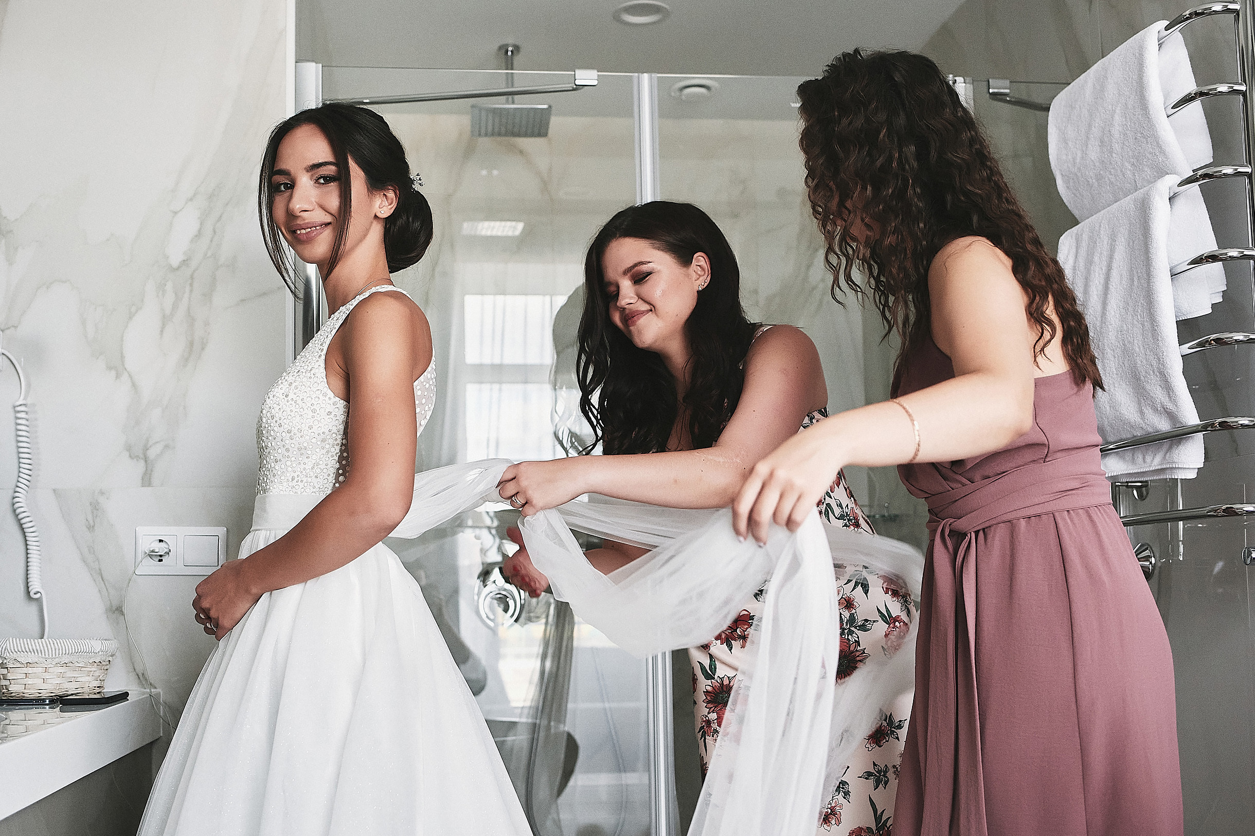 Анонс со свадьбы Андрея и Ламзиры. Свадебный и семейный фотограф Владимир Карамышев