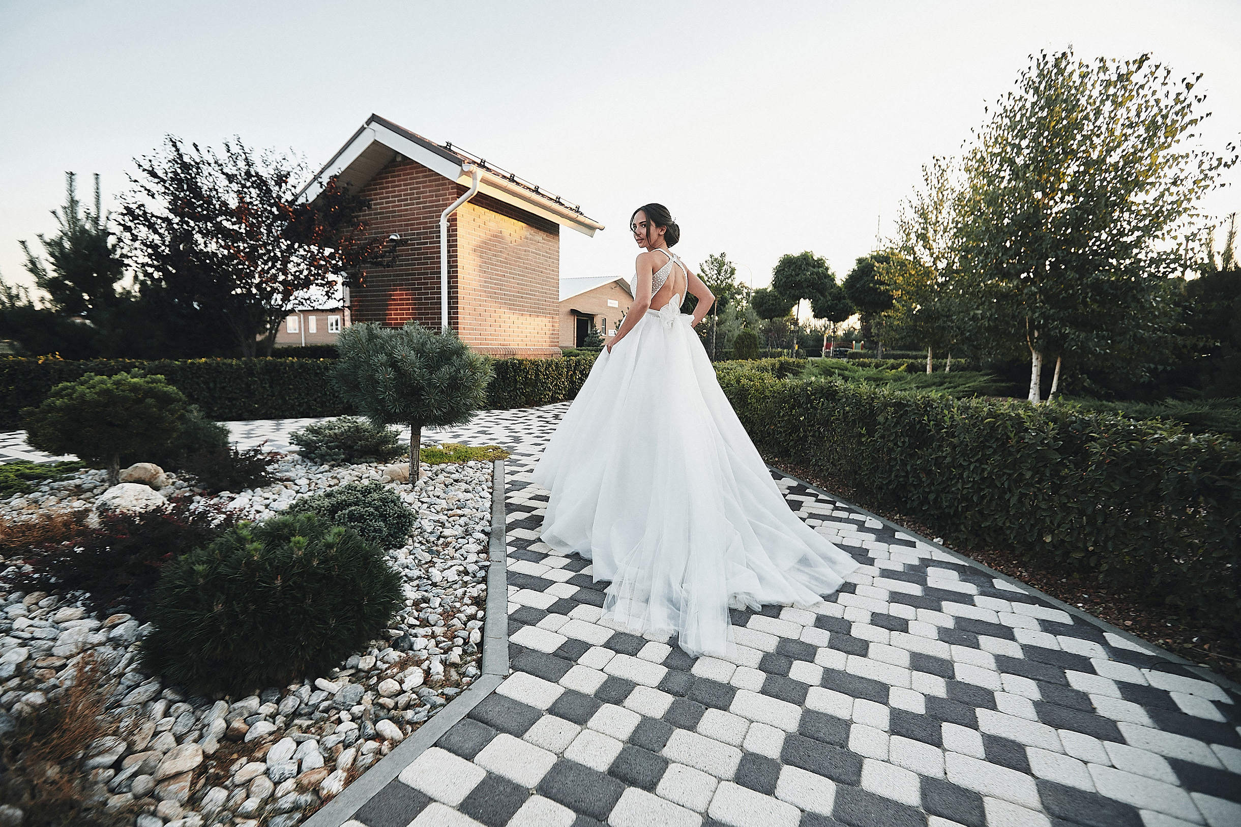 Анонс со свадьбы Андрея и Ламзиры. Свадебный и семейный фотограф Владимир Карамышев