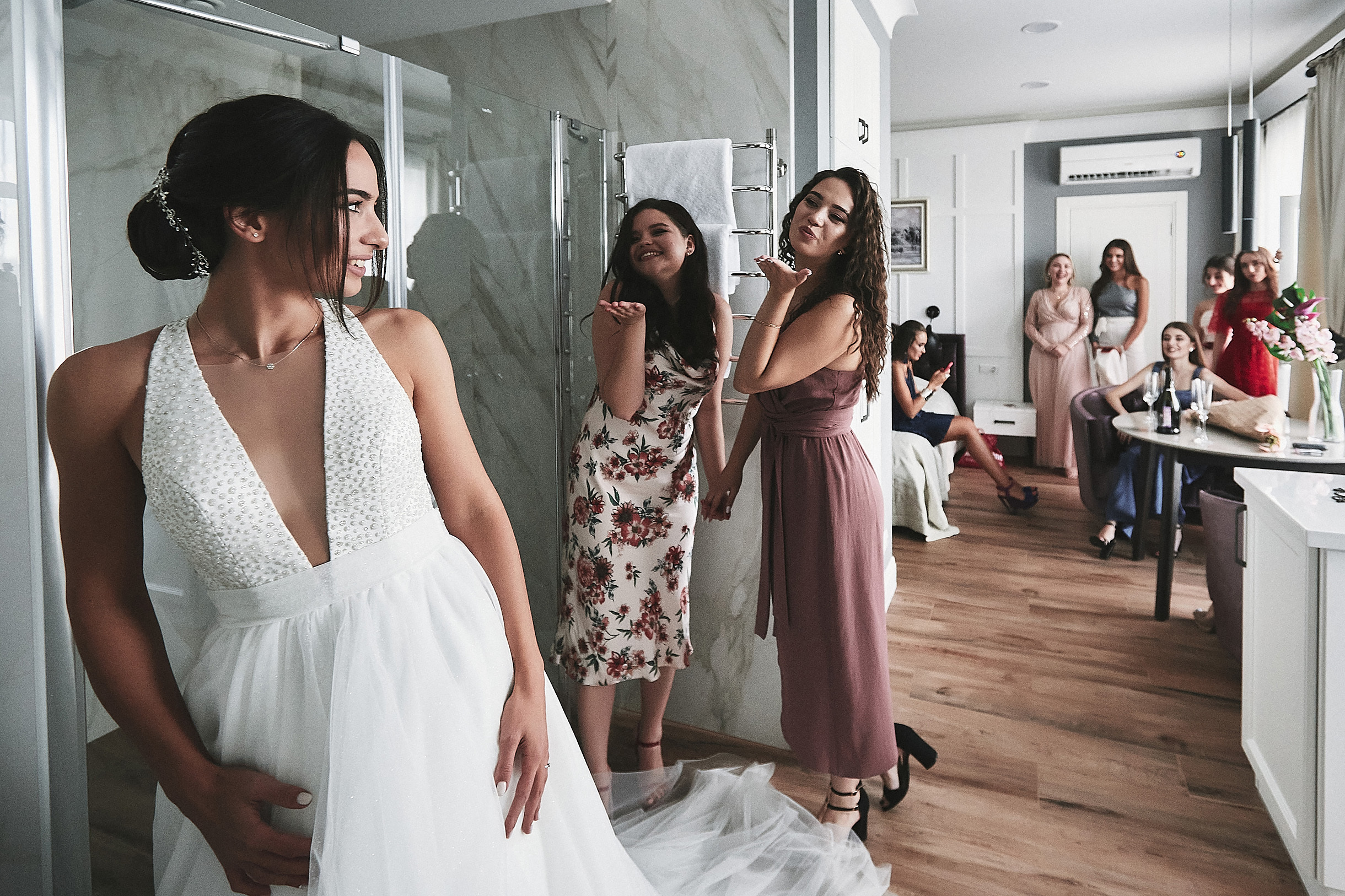 Анонс со свадьбы Андрея и Ламзиры. Свадебный и семейный фотограф Владимир Карамышев