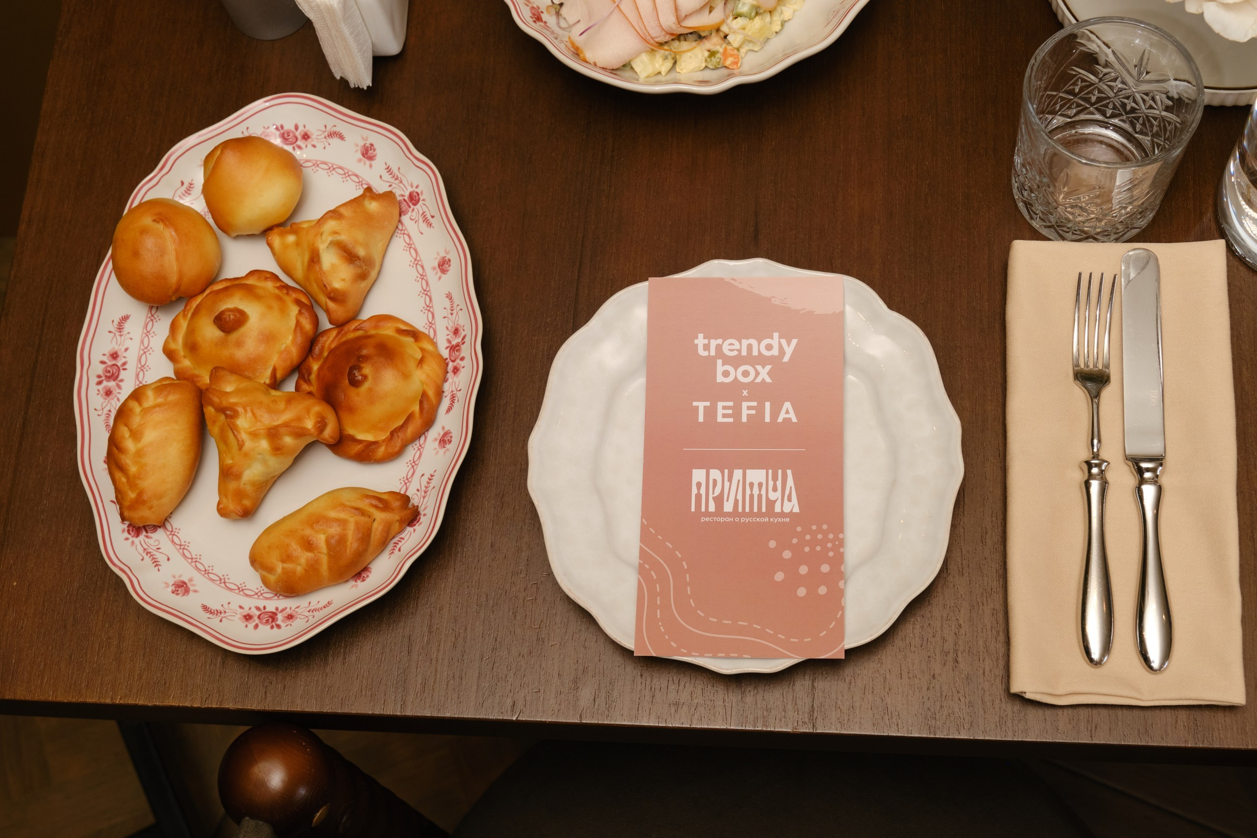 Пресс-завтрак с блогерами Tefia x Притча. Репортажный фотограф в Москве Денис Тамко