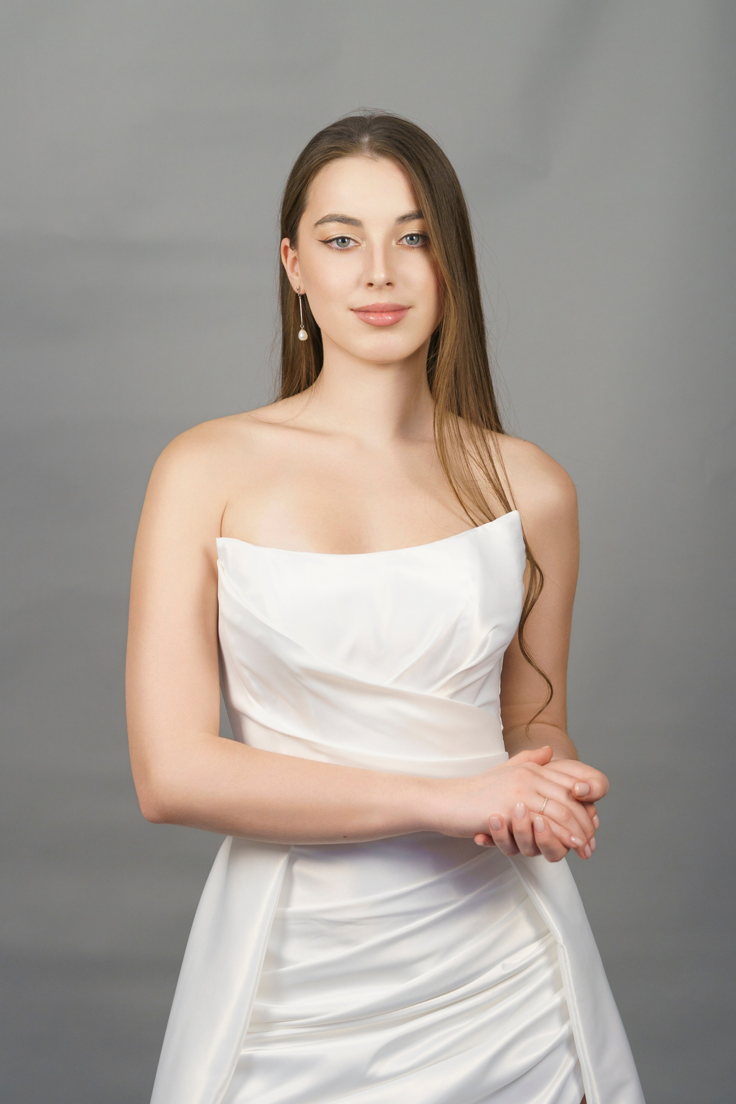 Свадебный салон " Моя свадьба ". Свадебный фотограф в Москве Кристина Чехова