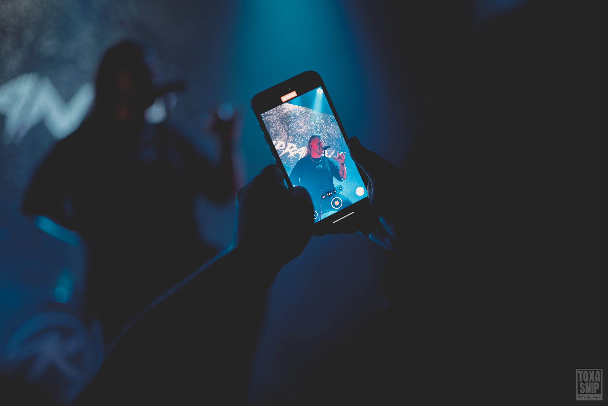 Концерт группы KAPRANOV в Москве (04.04.2025). Toxasnip Photo | Anton Maslenkin