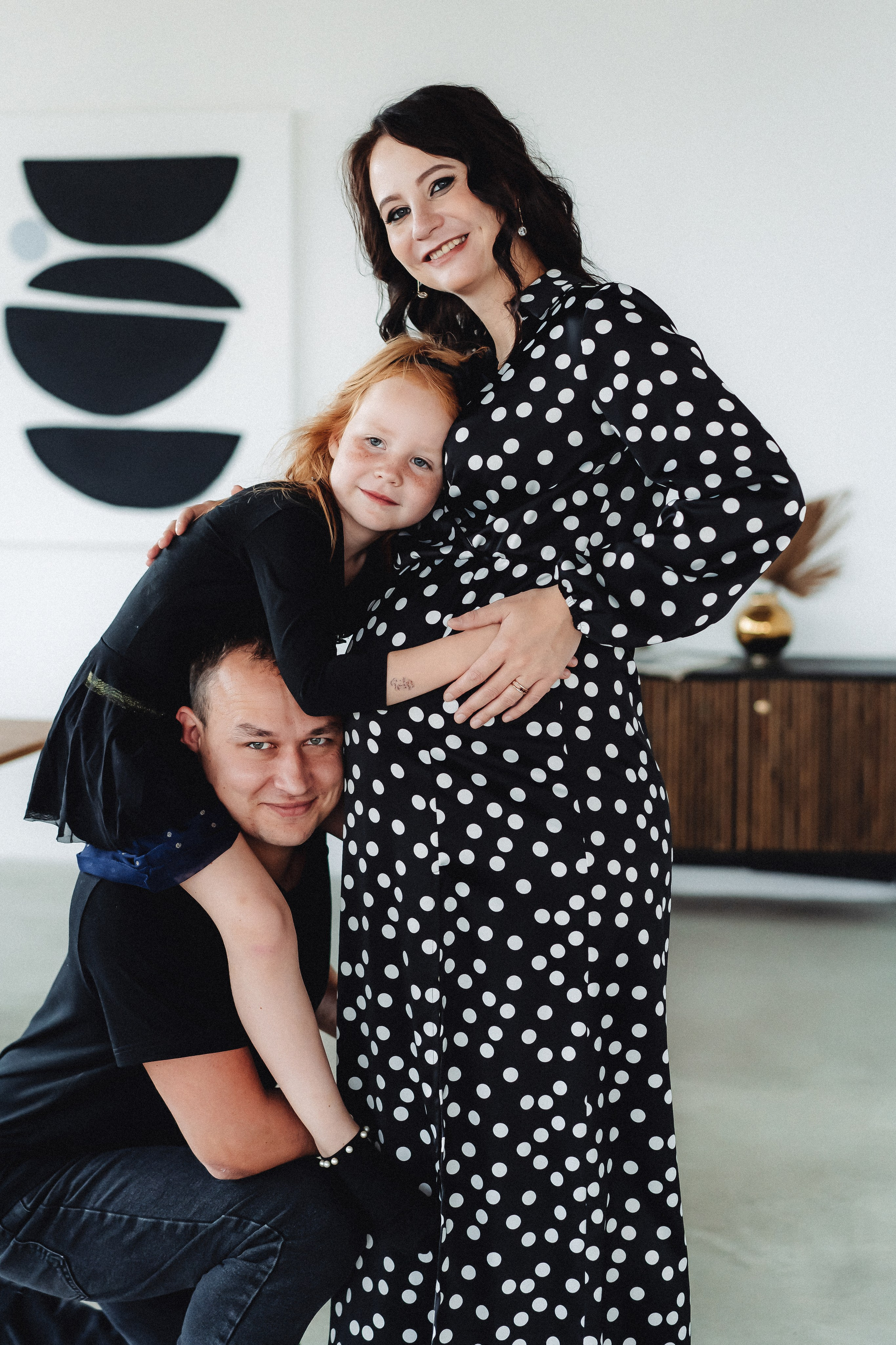 В студии. Семейный и контент фотограф в Красноярске Власова Екатерина