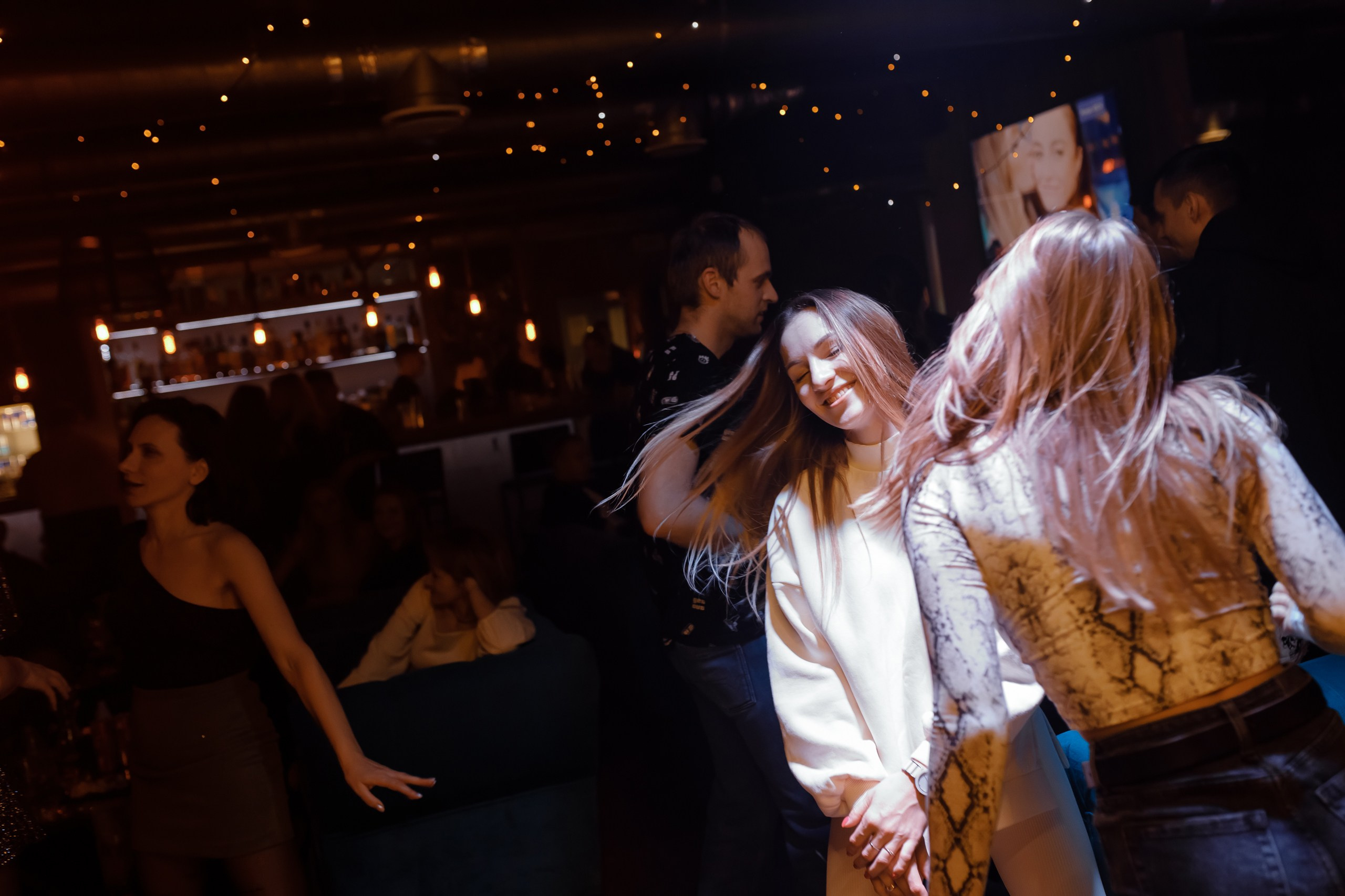 25/11/23 Караоке в Мята Спортивная. Мята Спортивная — Кальянная, караоке, бар в Минске