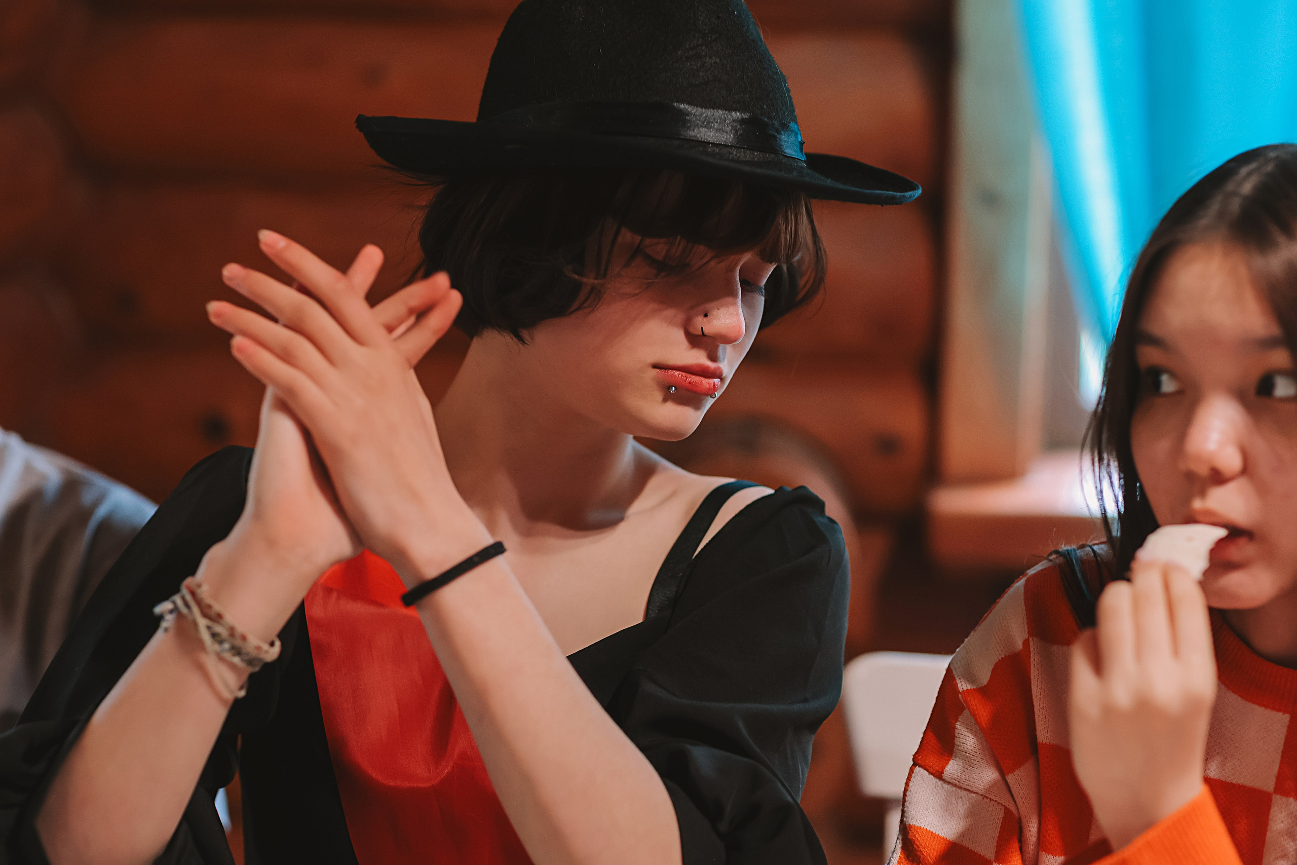 Последний звонок. Семейный фотограф Тюмень, фотограф на роды Салмина Мария