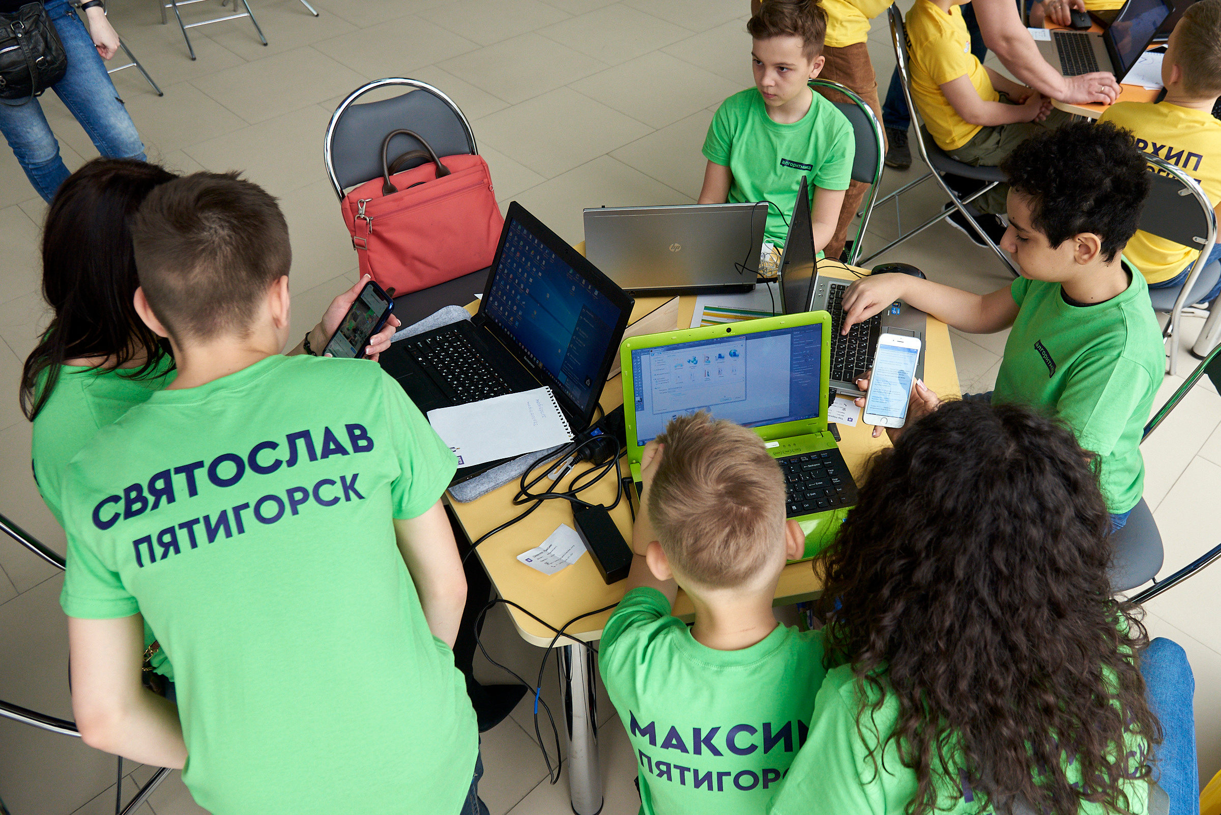 Детский Хакатон. Репортажный и коммерческий фотограф в Ростове Виталий Ишков