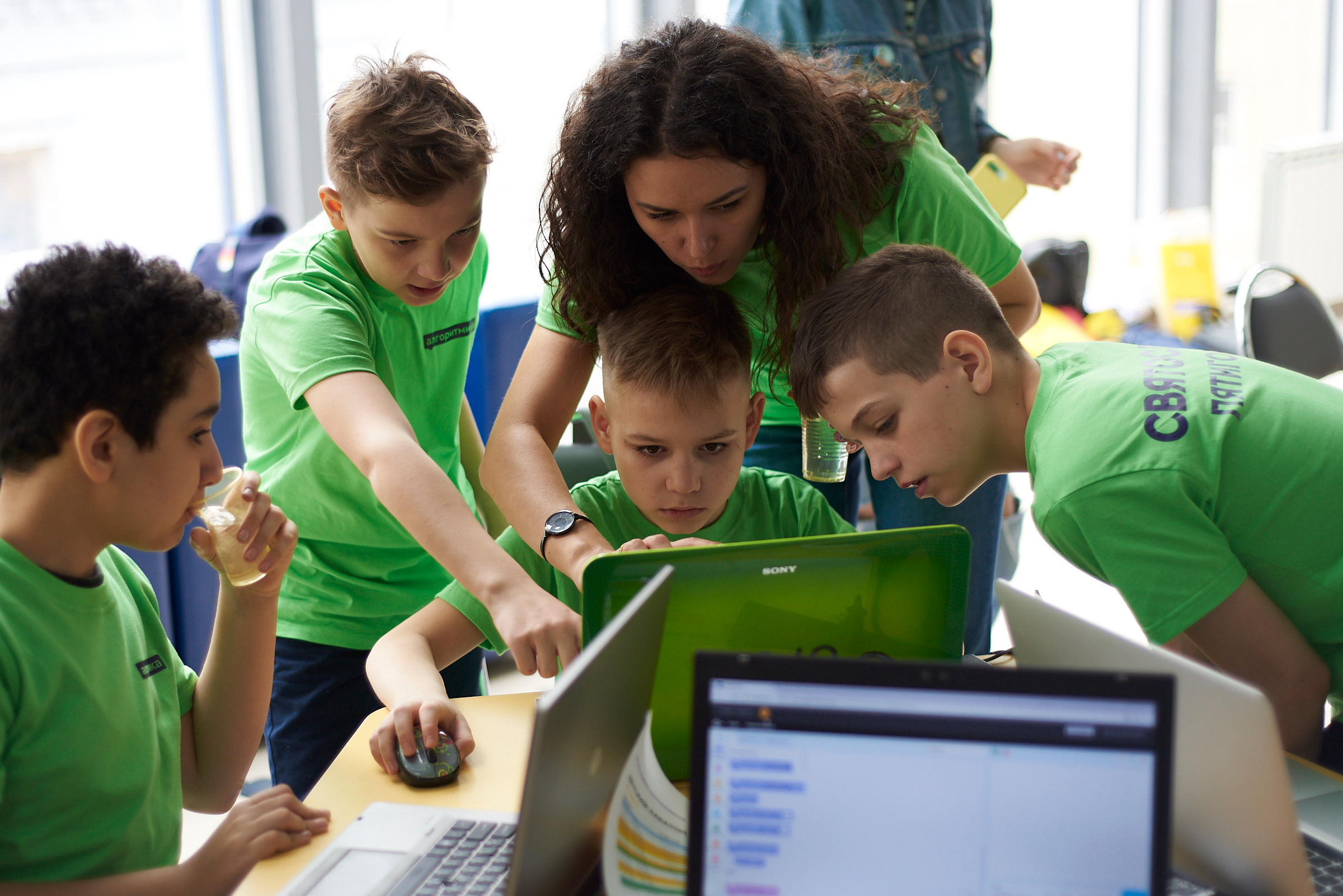 Детский Хакатон. Репортажный и коммерческий фотограф в Ростове Виталий Ишков