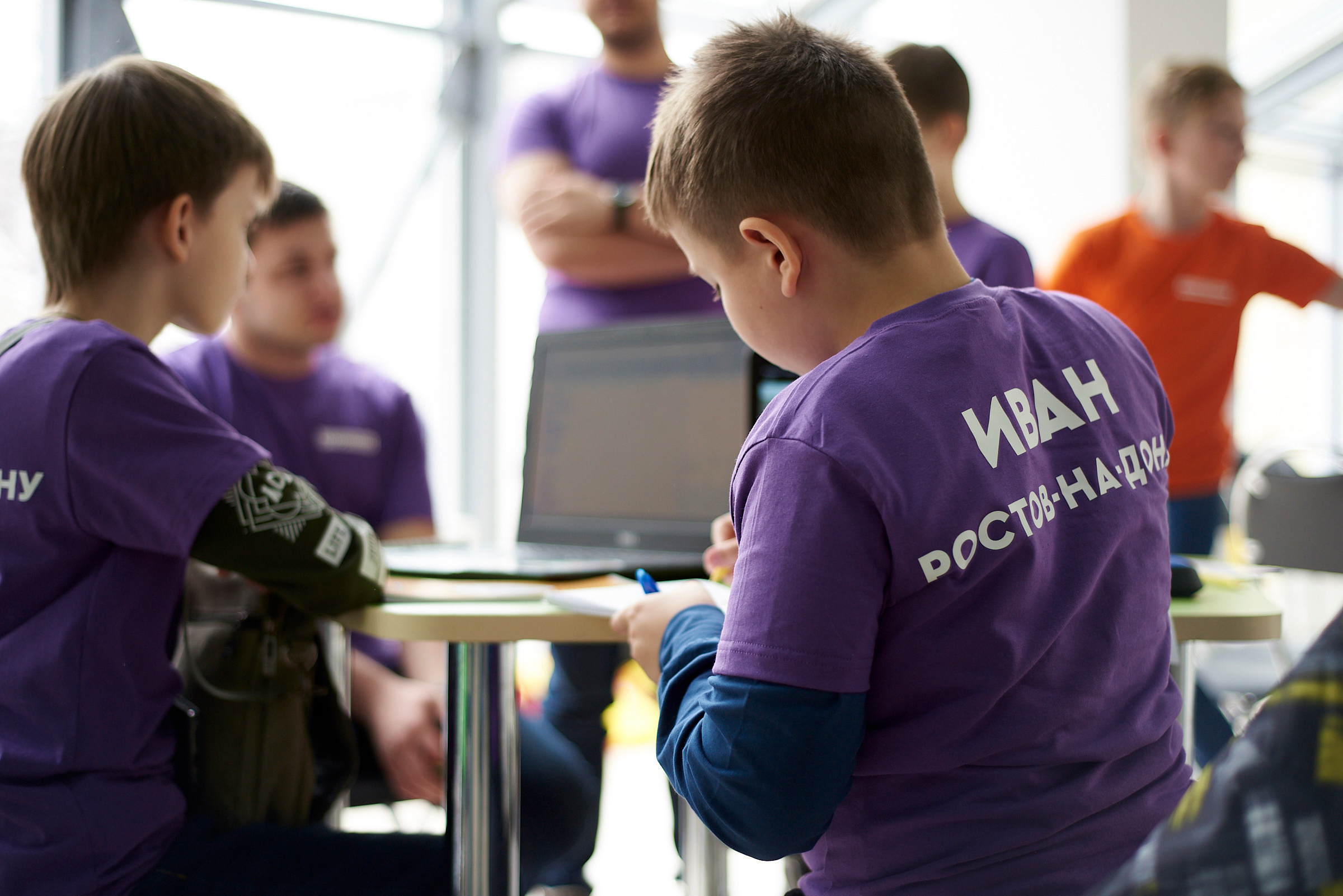 Детский Хакатон. Репортажный и коммерческий фотограф в Ростове Виталий Ишков