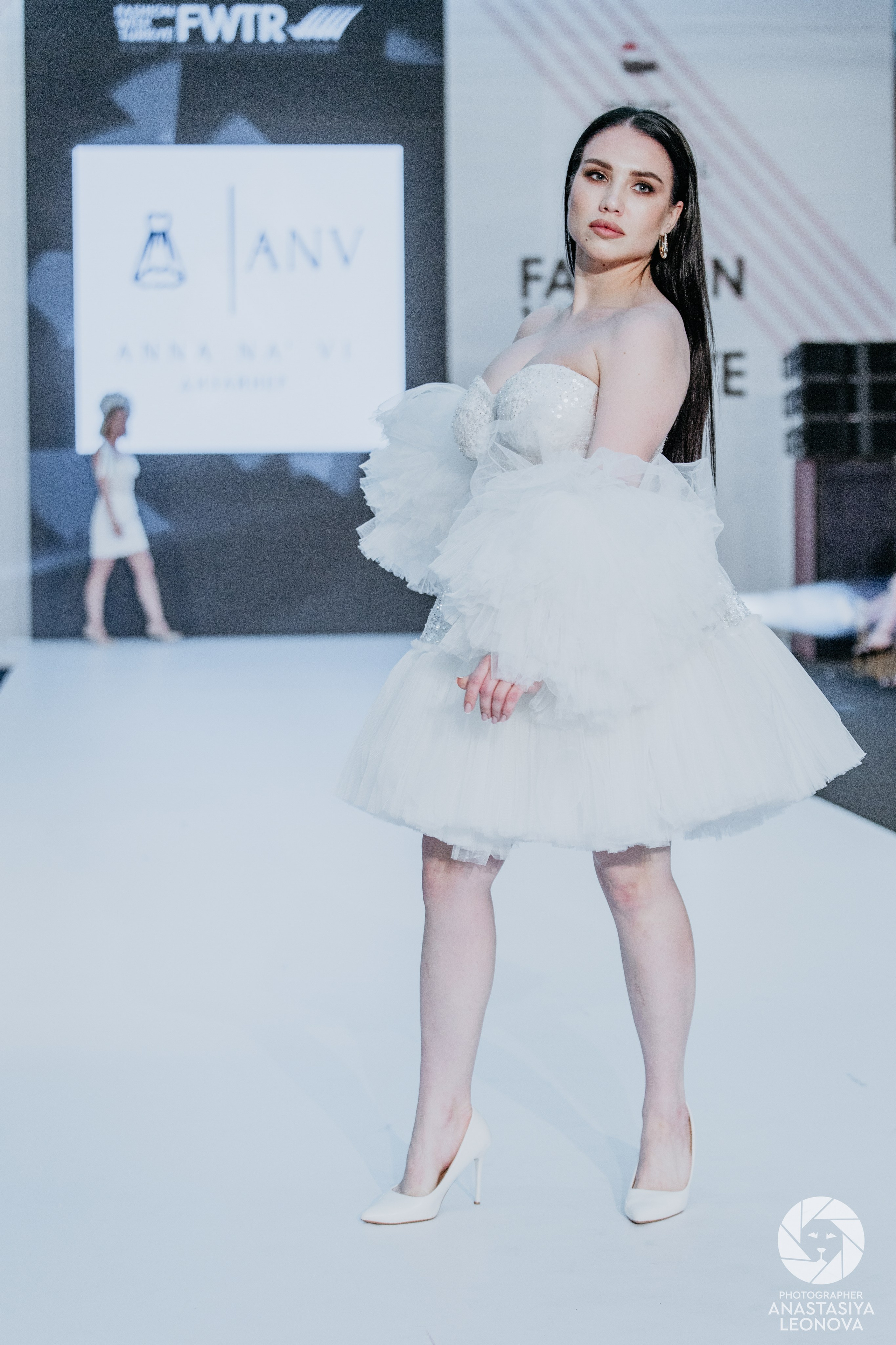 Fashion Week Türkiye [spring, 2025]. Anastasia Leonowa