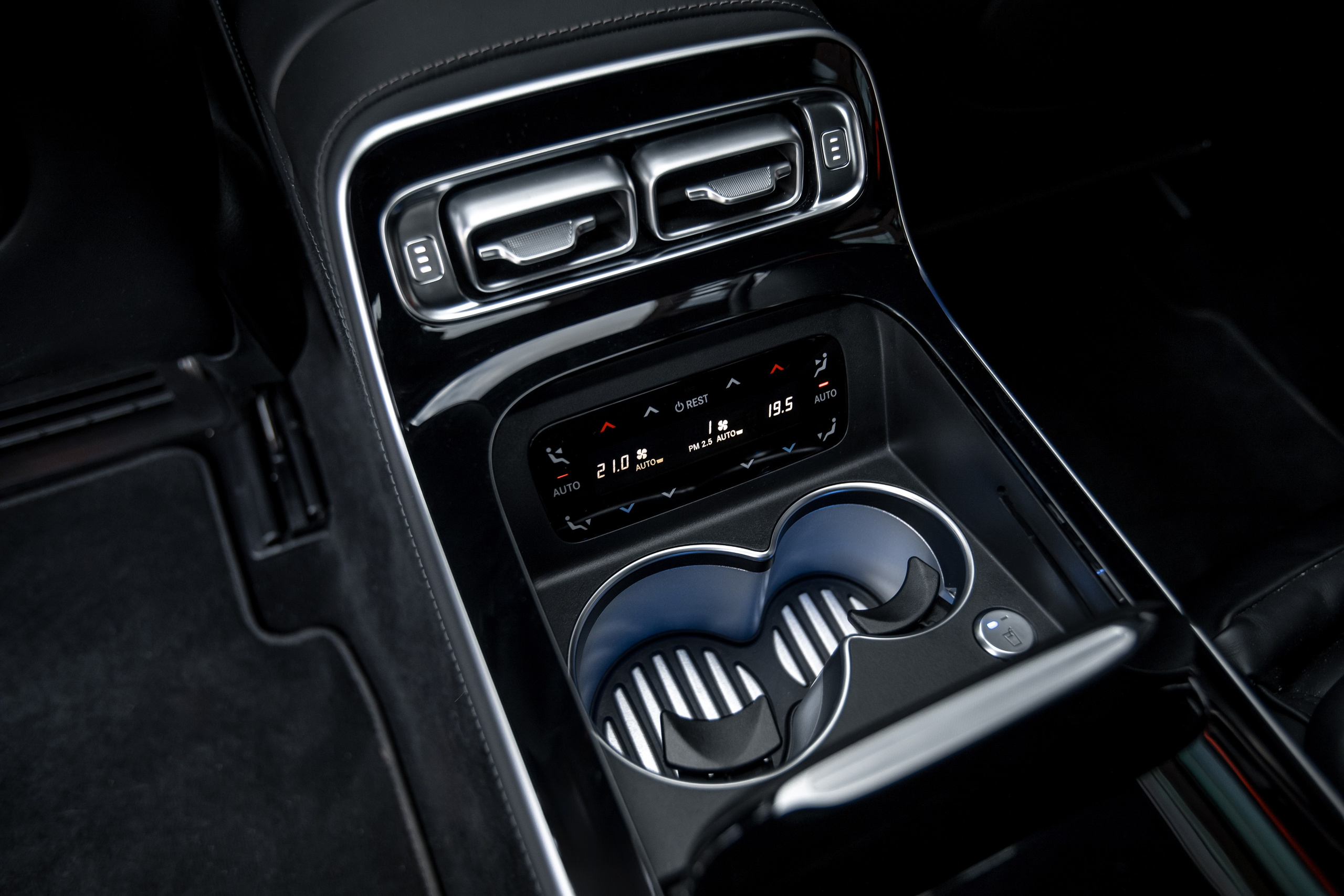 W223. Автомобильный фотограф в Москве Андрей Емельянов