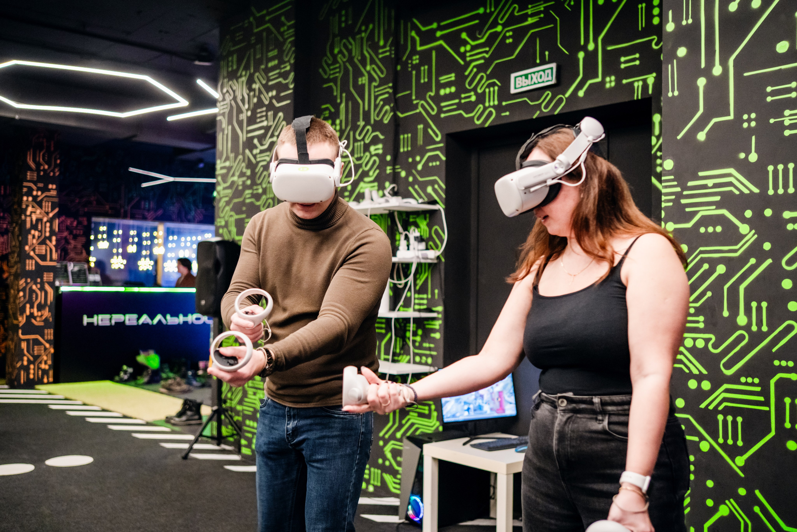 VR (November-December 2024). Felixtones