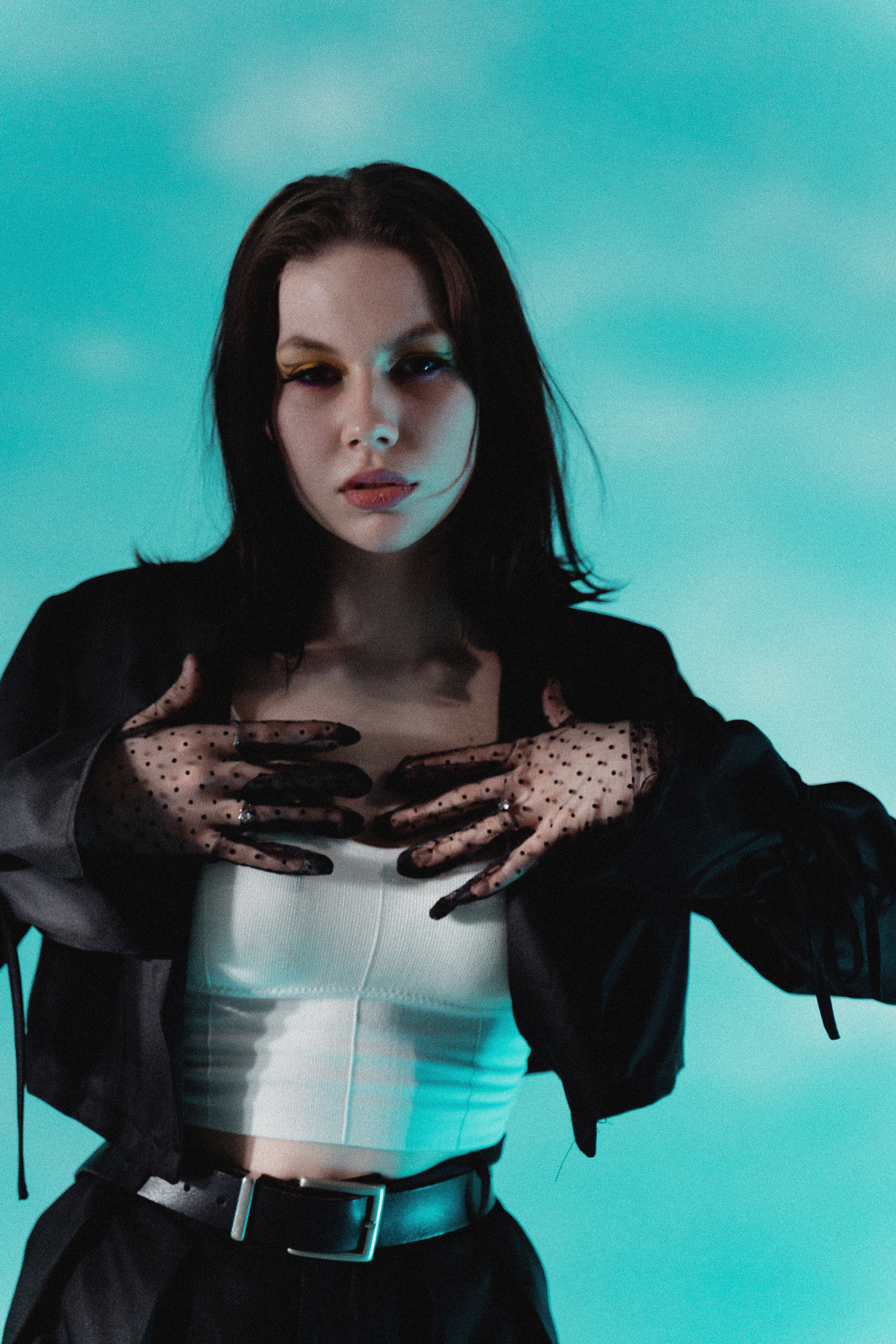 Цветной свет и Соня. Фотограф Надежда Погребняк | Рязань | Москва