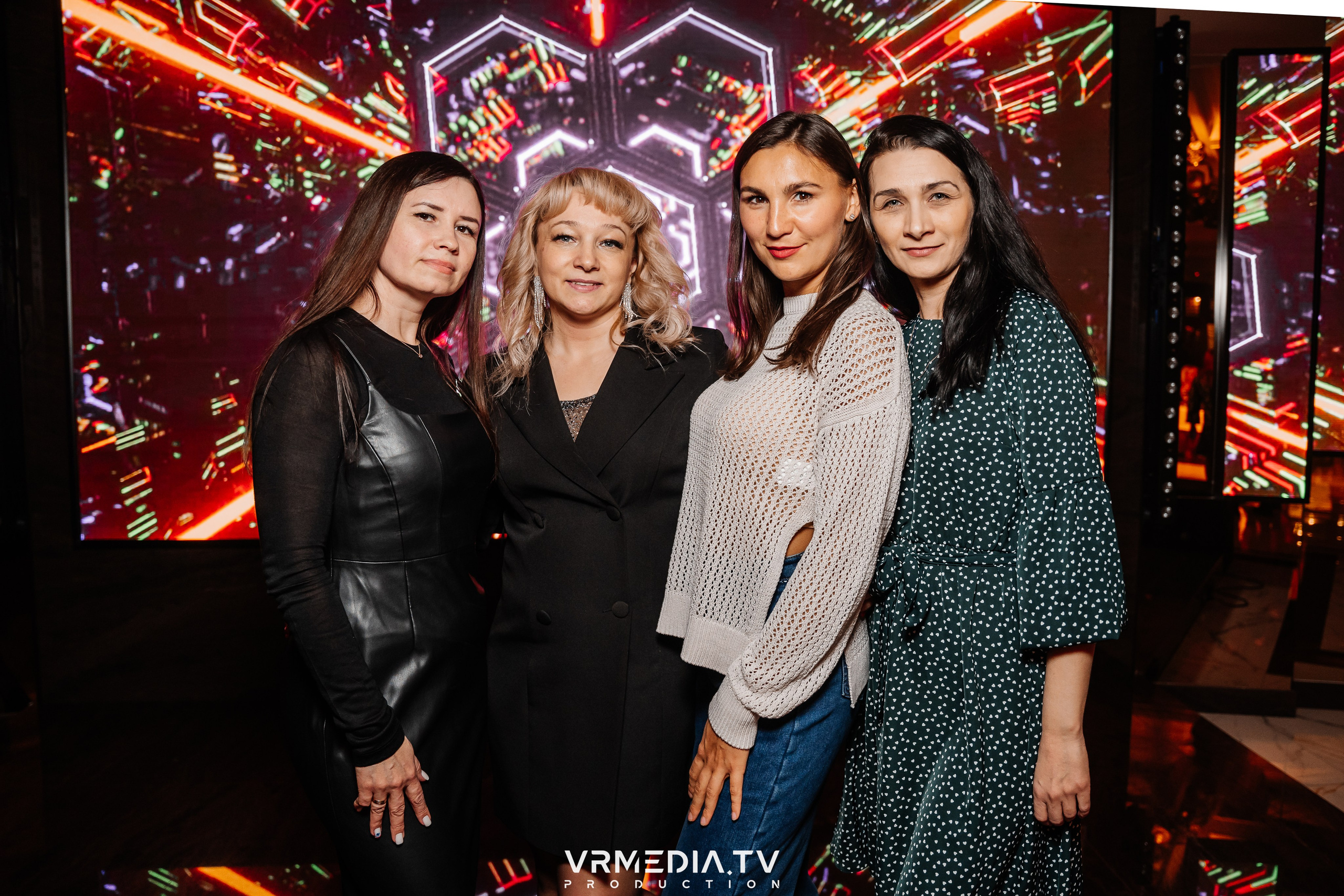 Международный женский день в ресторане «Лазурный берег»