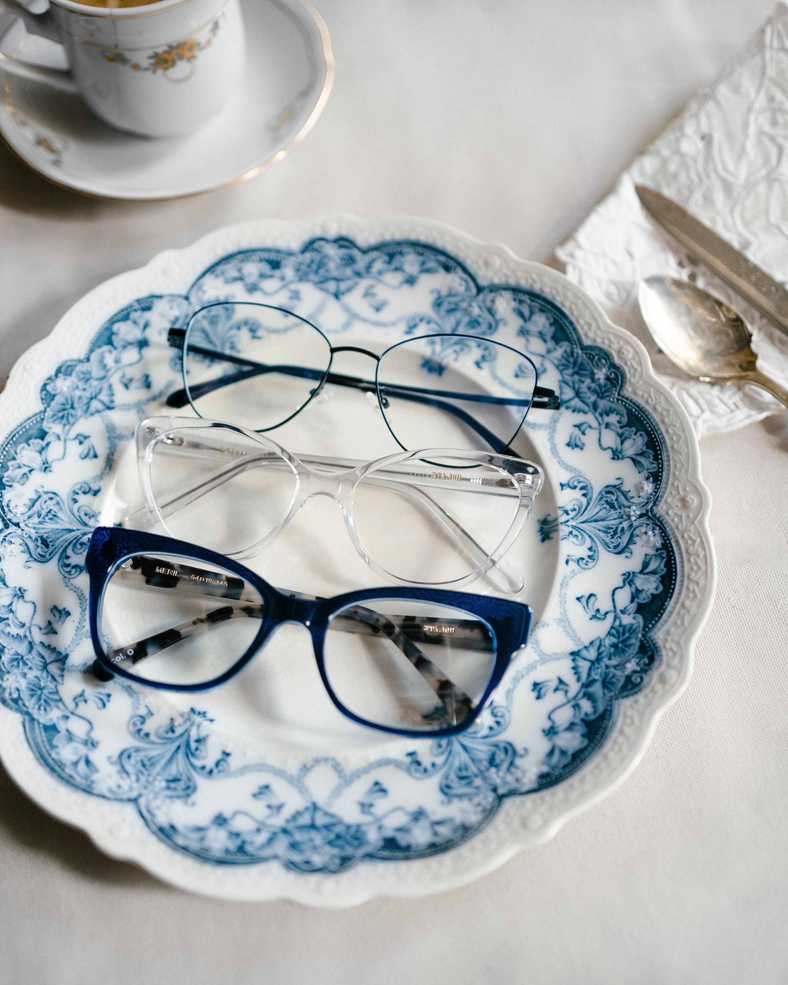 Etalon Optica. Фотограф для брендов в Санкт-Петербурге — Анастасия Галина