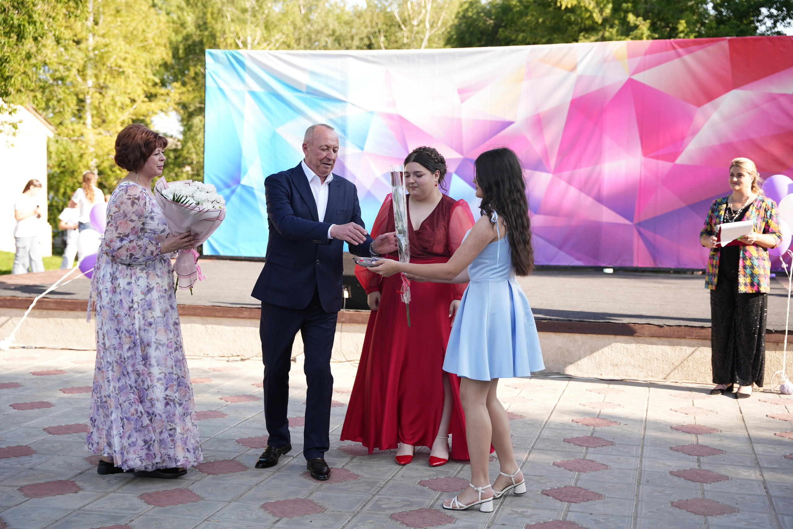 Выпускной в парке. Ольга Плаксина фотограф в Саратове