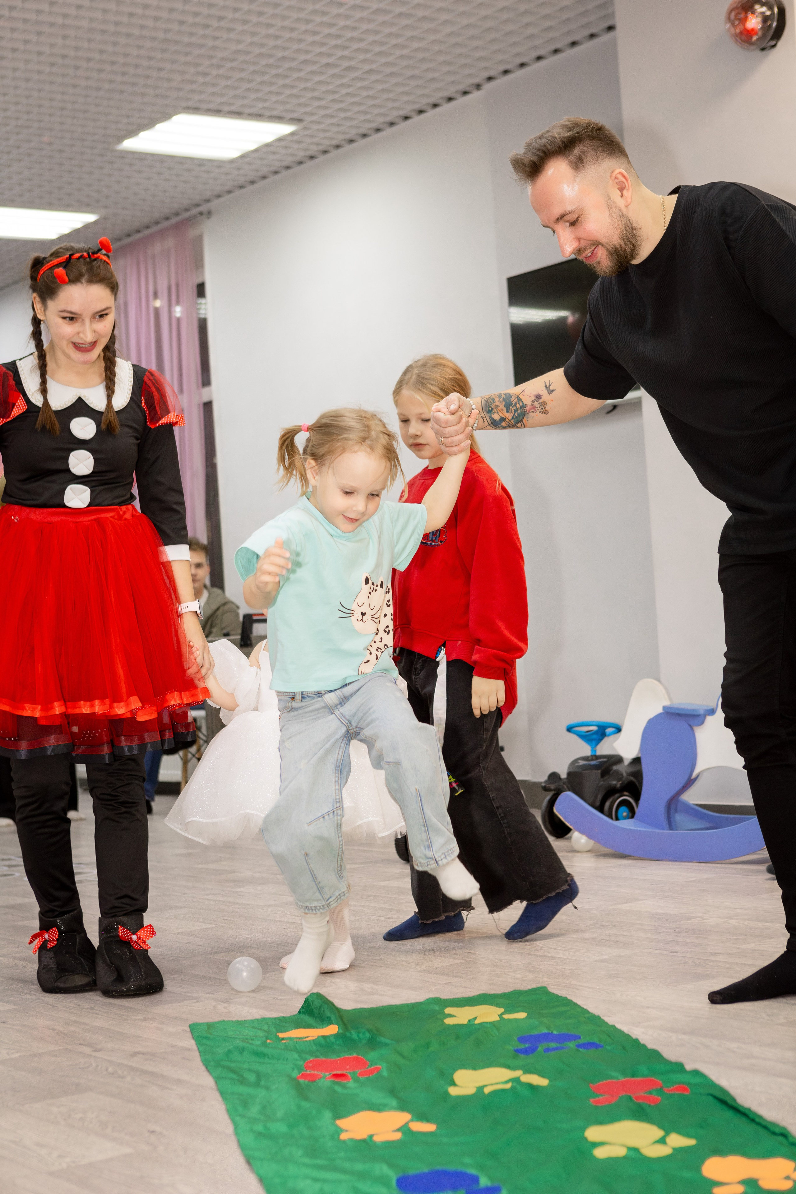 День рождения в игровой. Фотограф Яна Матвеева в Ижевске