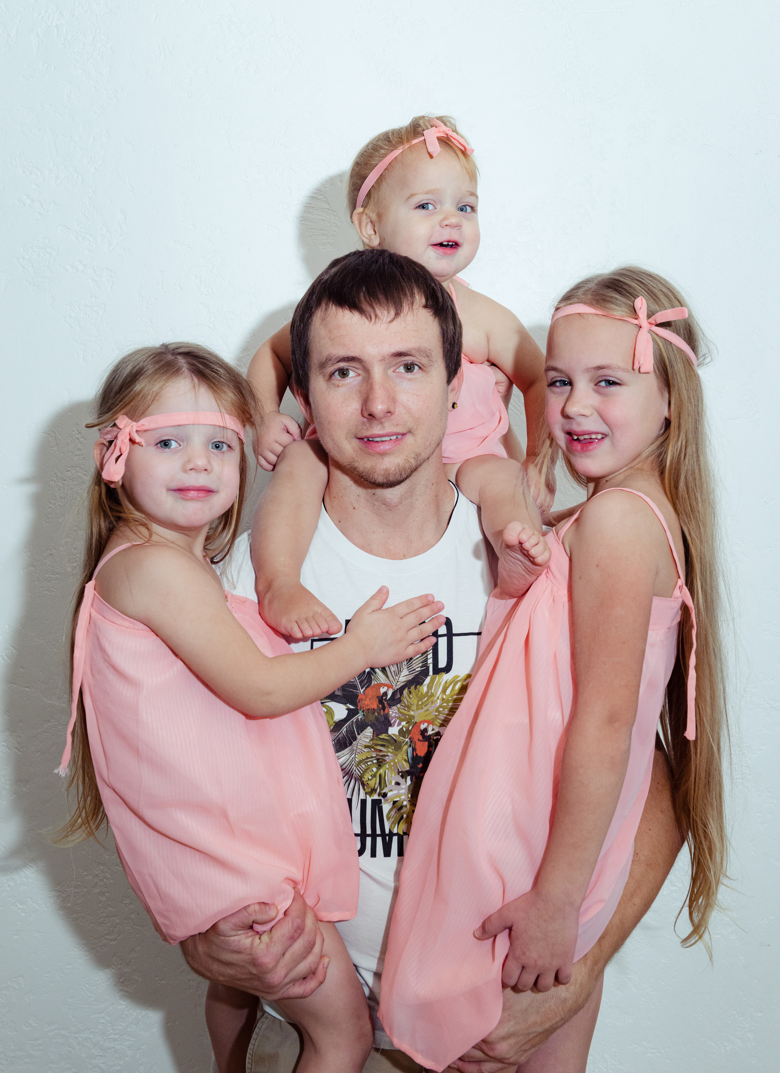 Домашняя семейная фотосъёмка. Семейный фотограф Василий Свешников