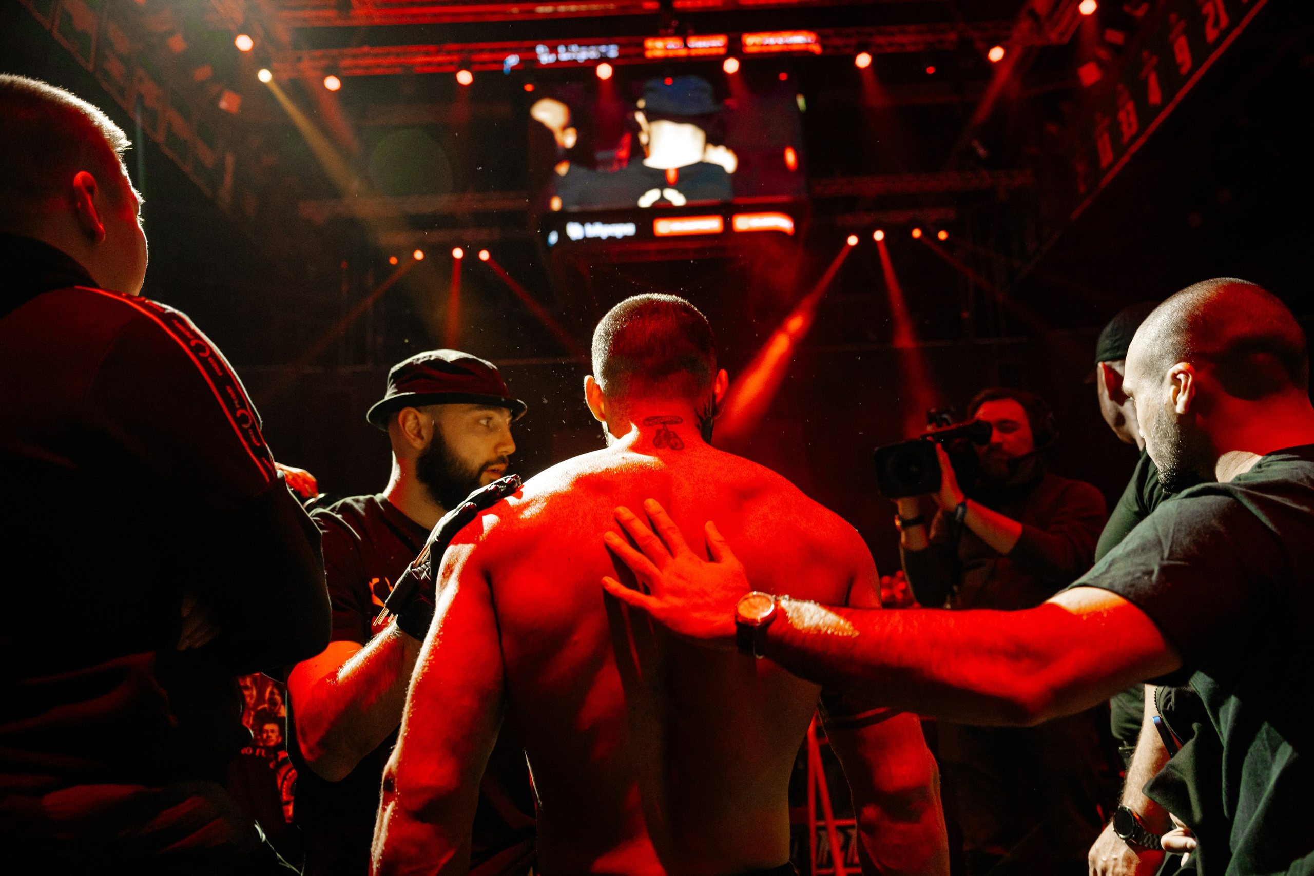 TOP DOG. Максим Комаров — Профессиональный фотограф