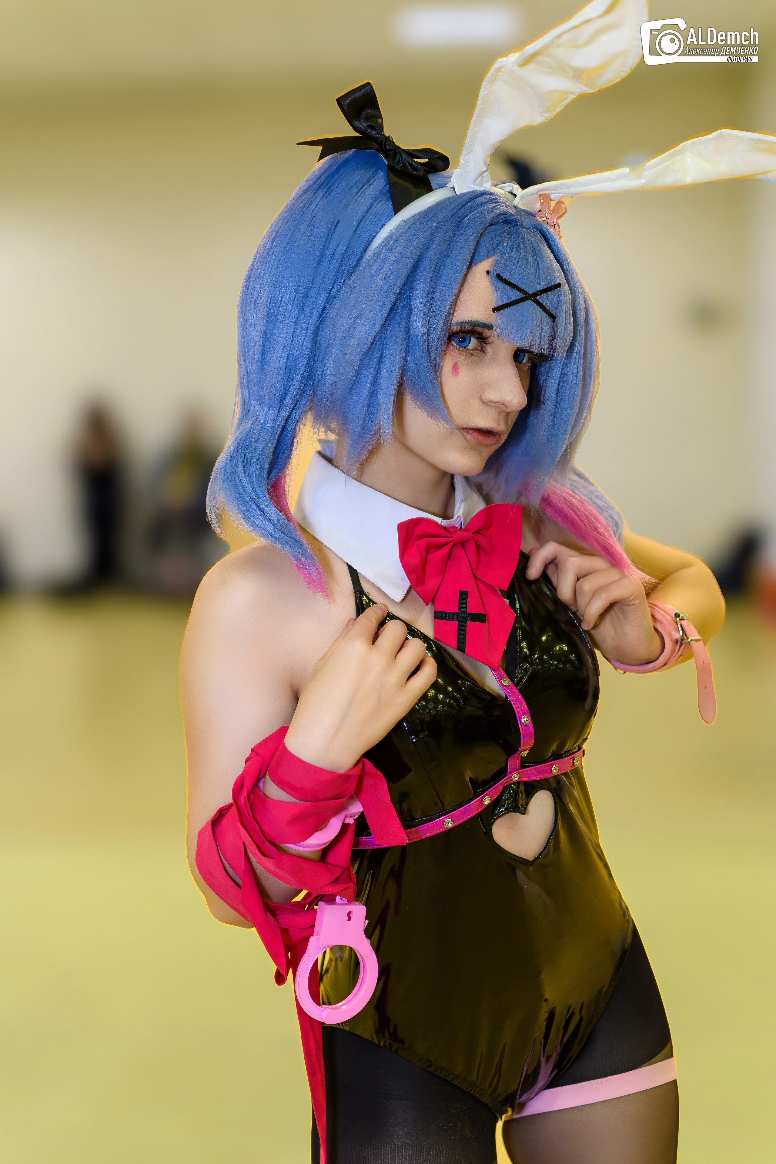 Аниме картинки персонажей и косплей фото в России Москве