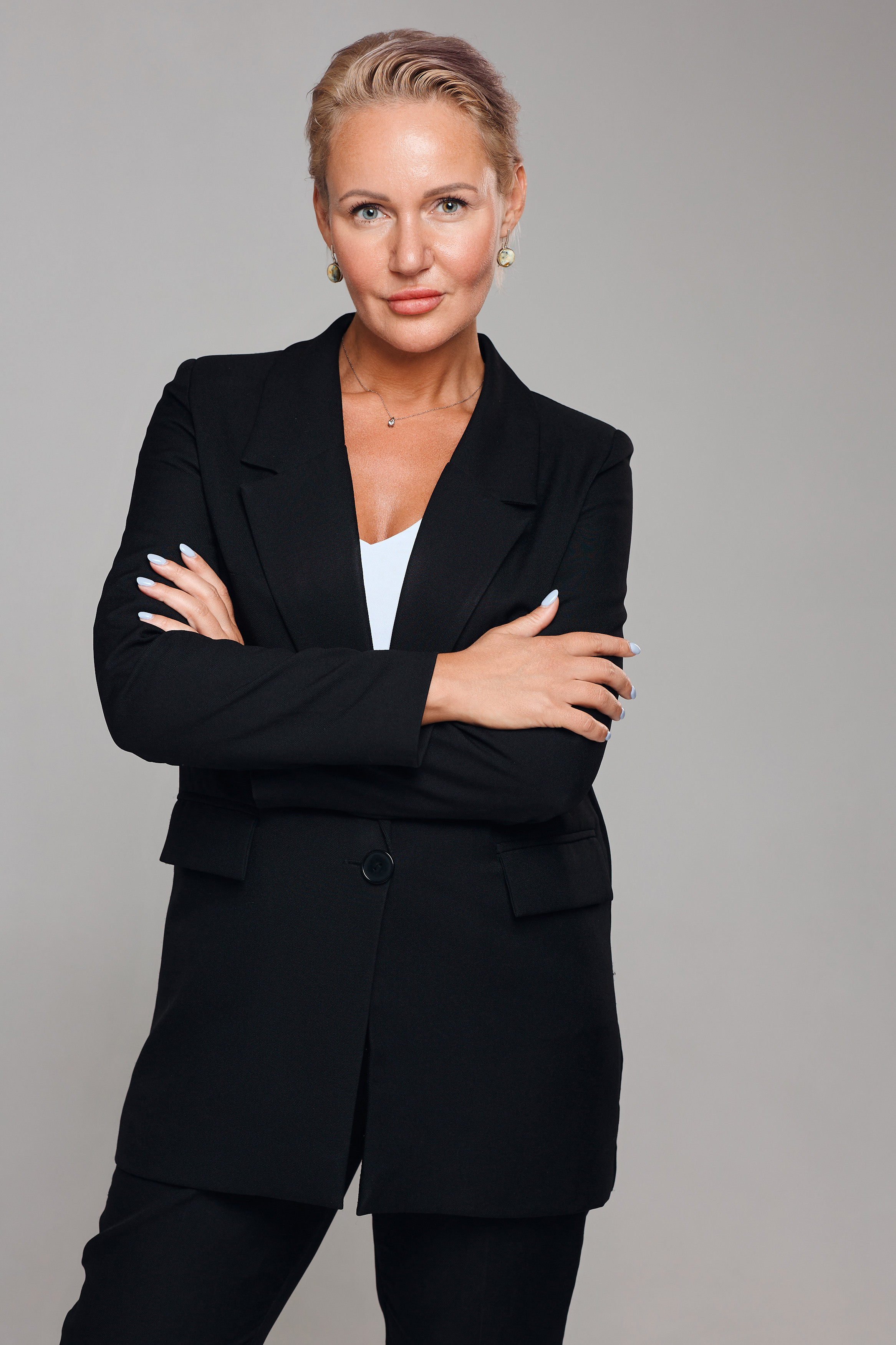 СИБИРСКИЕ ВЛАДЕНИЯ Бизнес фотосессия. Бизнес портрет Аэросъемка Интерьерная съемка Тюмень