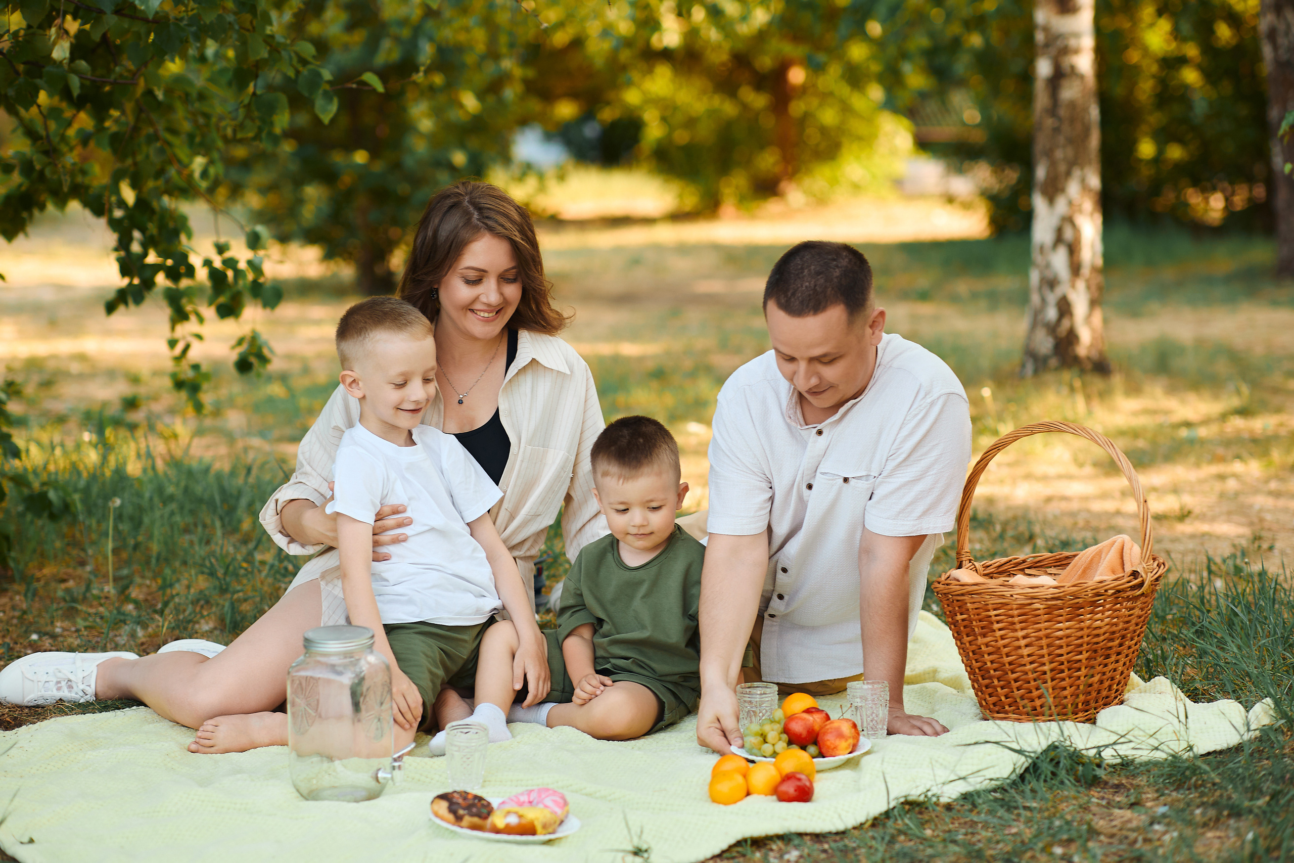 АСТОН реклама и контент. Бизнес портрет Аэросъемка Интерьерная съемка Тюмень