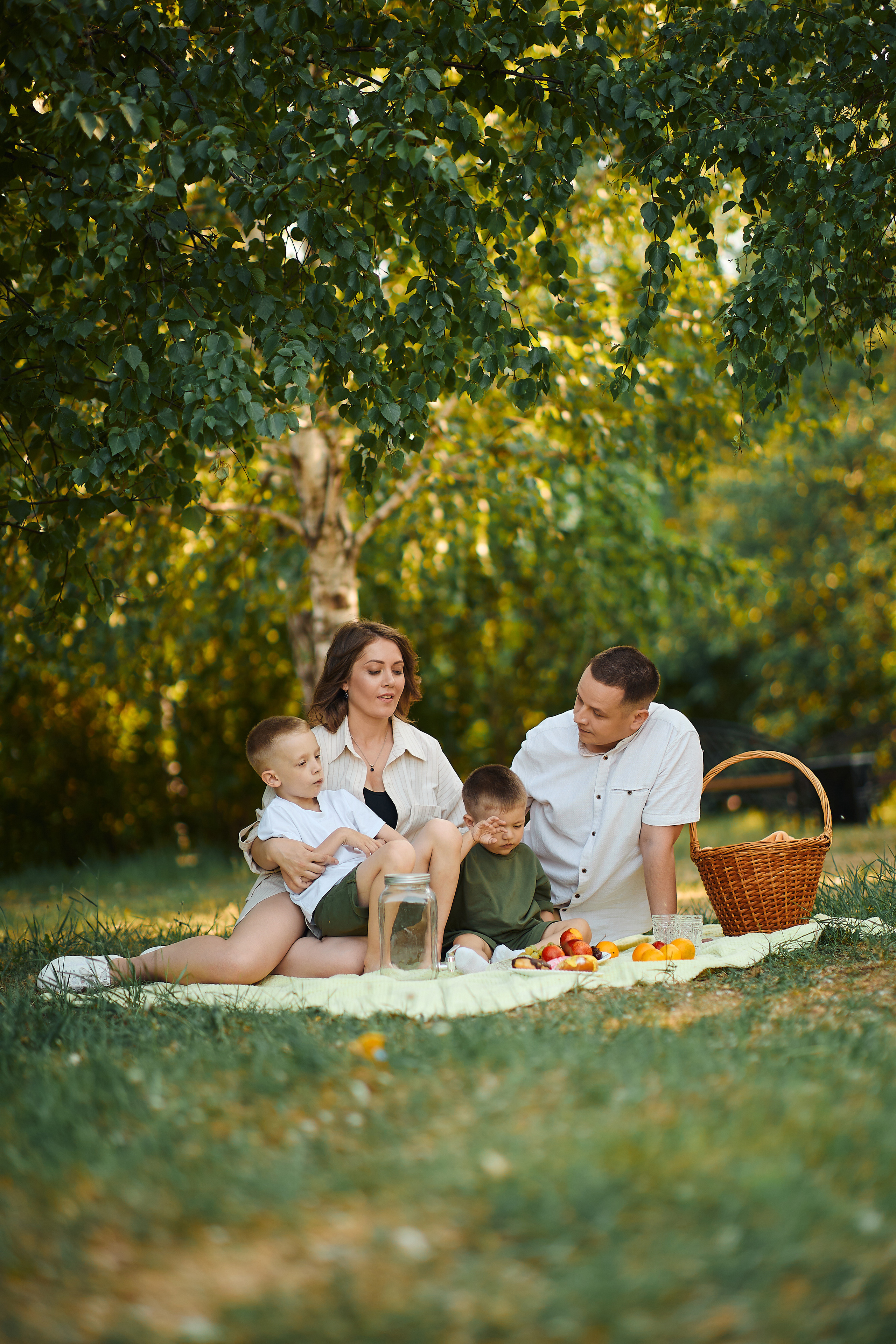 АСТОН реклама и контент. Бизнес портрет Аэросъемка Интерьерная съемка Тюмень